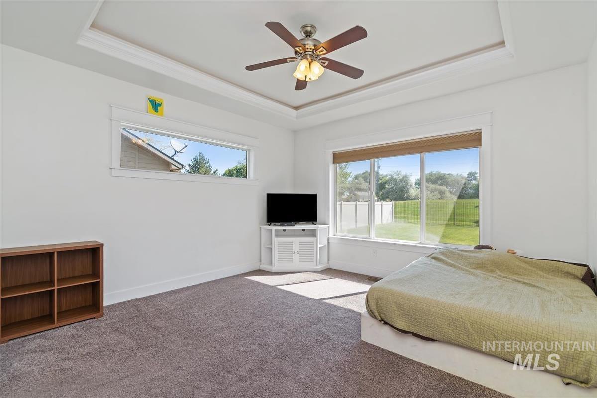 4406 S Lava Springs Loop, Nampa, Idaho 83686, 4 Bedrooms, 2.5 Bathrooms, Residential For Sale, Price $475,000,MLS 98986225