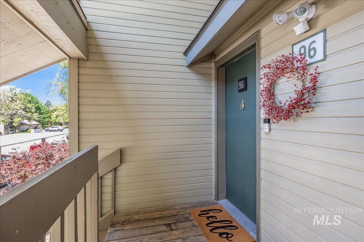 3651 S Gekeler Ln, Boise, Idaho 83706-6457, 3 Bedrooms, 2 Bathrooms, Residential For Sale, Price $375,000, 98986226