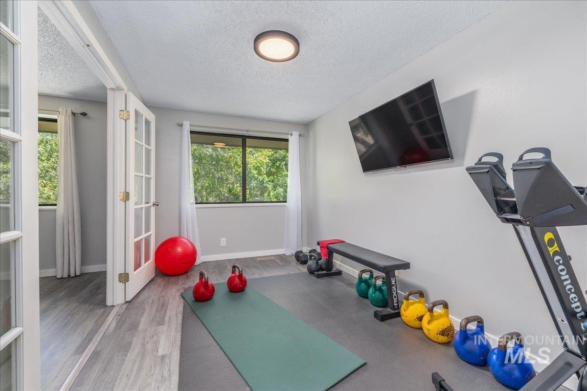 3651 S Gekeler Ln, Boise, Idaho 83706-6457, 3 Bedrooms, 2 Bathrooms, Residential For Sale, Price $375,000, 98986226