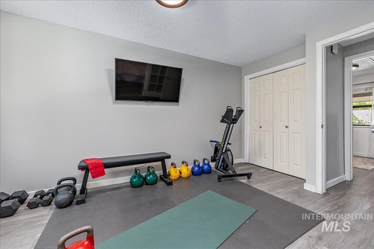 3651 S Gekeler Ln, Boise, Idaho 83706-6457, 3 Bedrooms, 2 Bathrooms, Residential For Sale, Price $375,000, 98986226