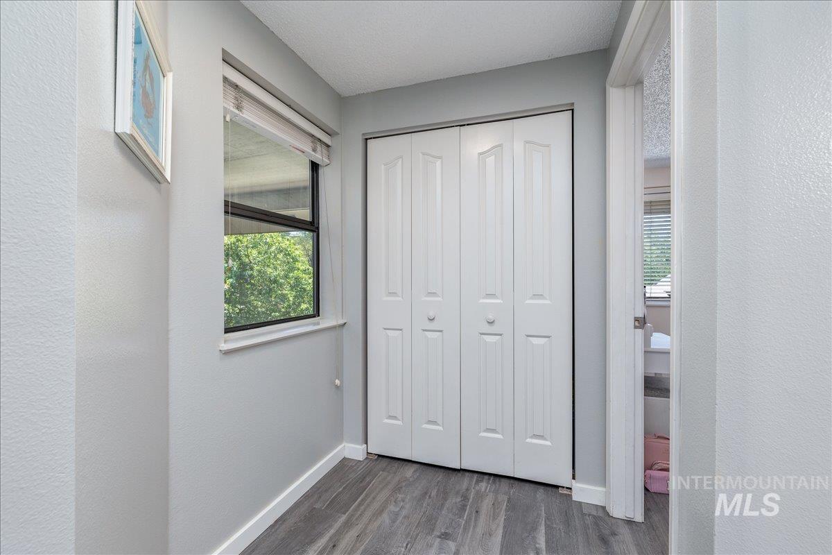 3651 S Gekeler Ln, Boise, Idaho 83706-6457, 3 Bedrooms, 2 Bathrooms, Residential For Sale, Price $375,000, 98986226