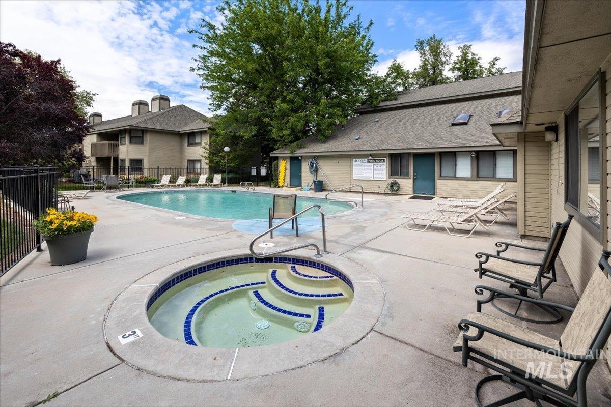 3651 S Gekeler Ln, Boise, Idaho 83706-6457, 3 Bedrooms, 2 Bathrooms, Residential For Sale, Price $375,000, 98986226