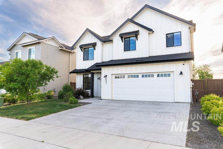 6941 S Sunfish Way, Boise, Idaho 83709, 5 Bedrooms, 2.5 Bathrooms, Residential For Sale, Price $589,999,MLS 98986227