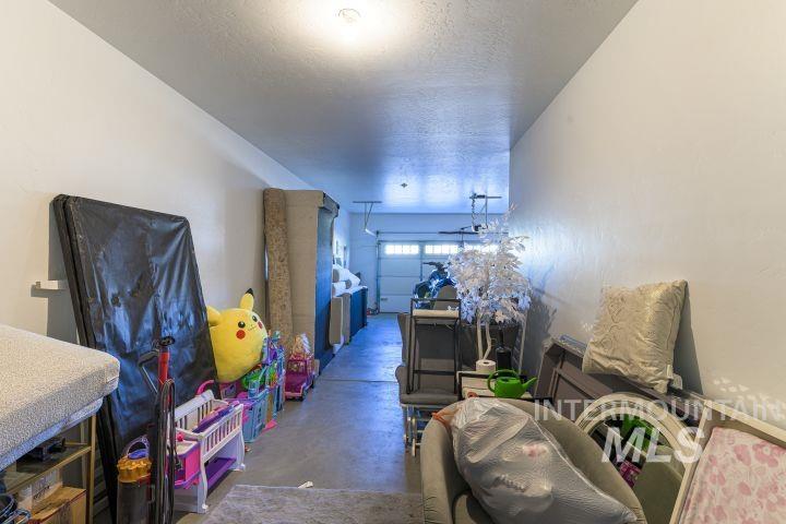 6941 S Sunfish Way, Boise, Idaho 83709, 5 Bedrooms, 2.5 Bathrooms, Residential For Sale, Price $589,999,MLS 98986227