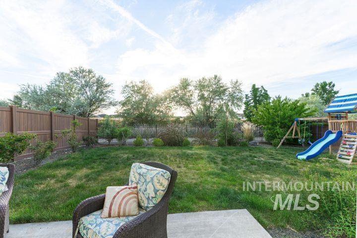 6941 S Sunfish Way, Boise, Idaho 83709, 5 Bedrooms, 2.5 Bathrooms, Residential For Sale, Price $589,999,MLS 98986227