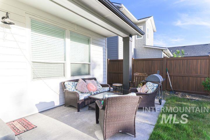 6941 S Sunfish Way, Boise, Idaho 83709, 5 Bedrooms, 2.5 Bathrooms, Residential For Sale, Price $589,999,MLS 98986227