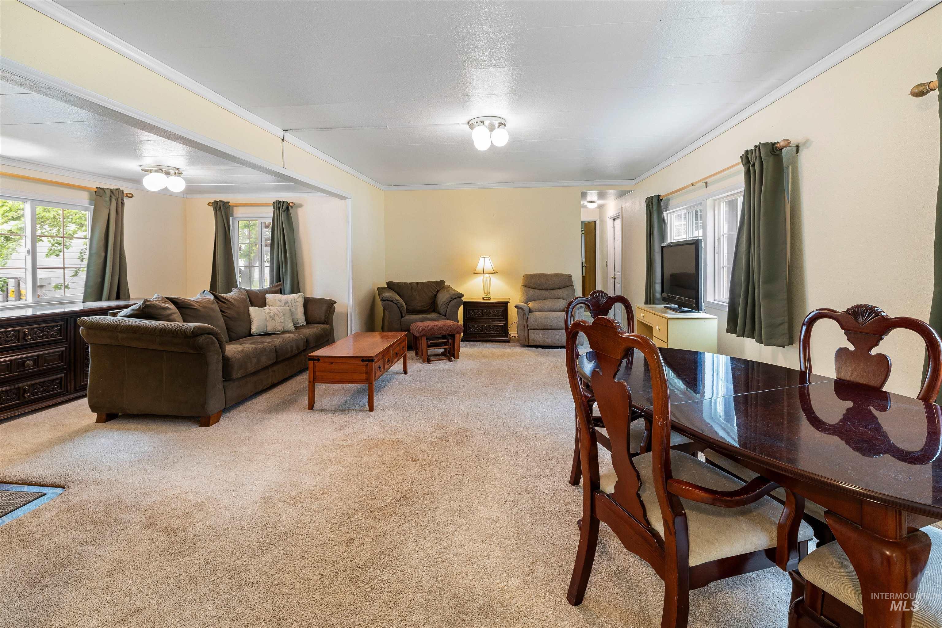 516 Park Ave, Lewiston, Idaho 83501-0000, 2 Bedrooms, 2 Bathrooms, Residential For Sale, Price $79,500, 98986228