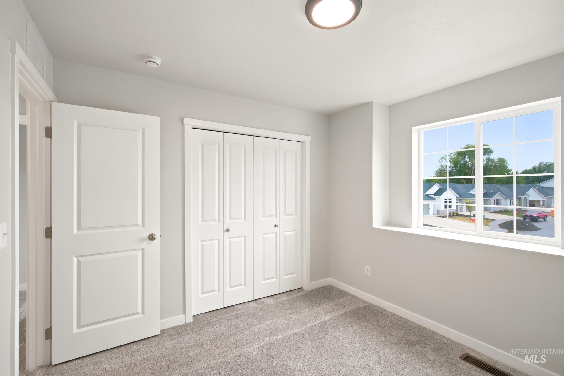 462 Oliver St, Emmett, Idaho 83617, 4 Bedrooms, 2.5 Bathrooms, Residential For Sale, Price $474,990, 98986230