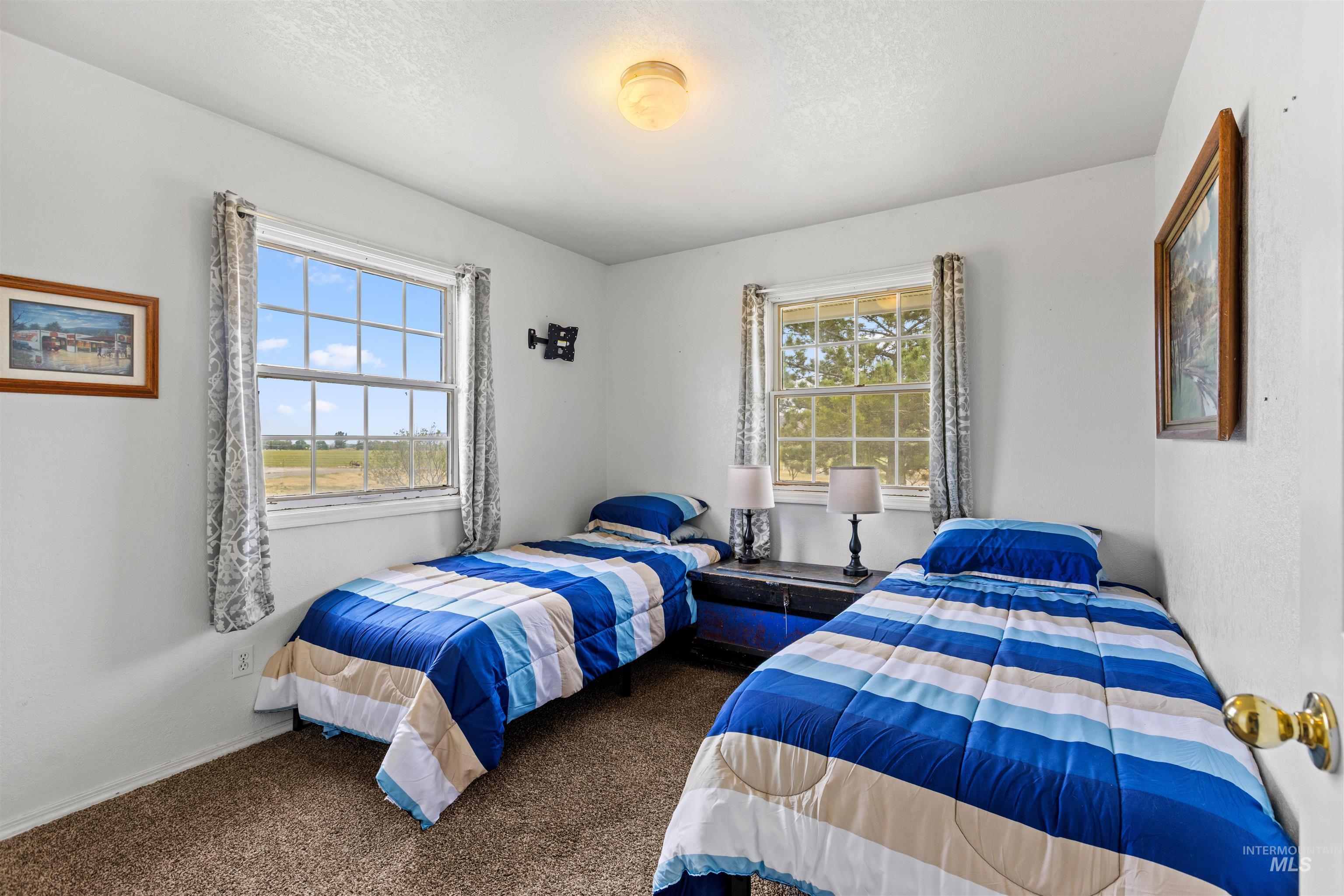 9434 Bonanza Ln, Melba, Idaho 83641, 4 Bedrooms, 2.5 Bathrooms, Residential For Sale, Price $615,000,MLS 98986231