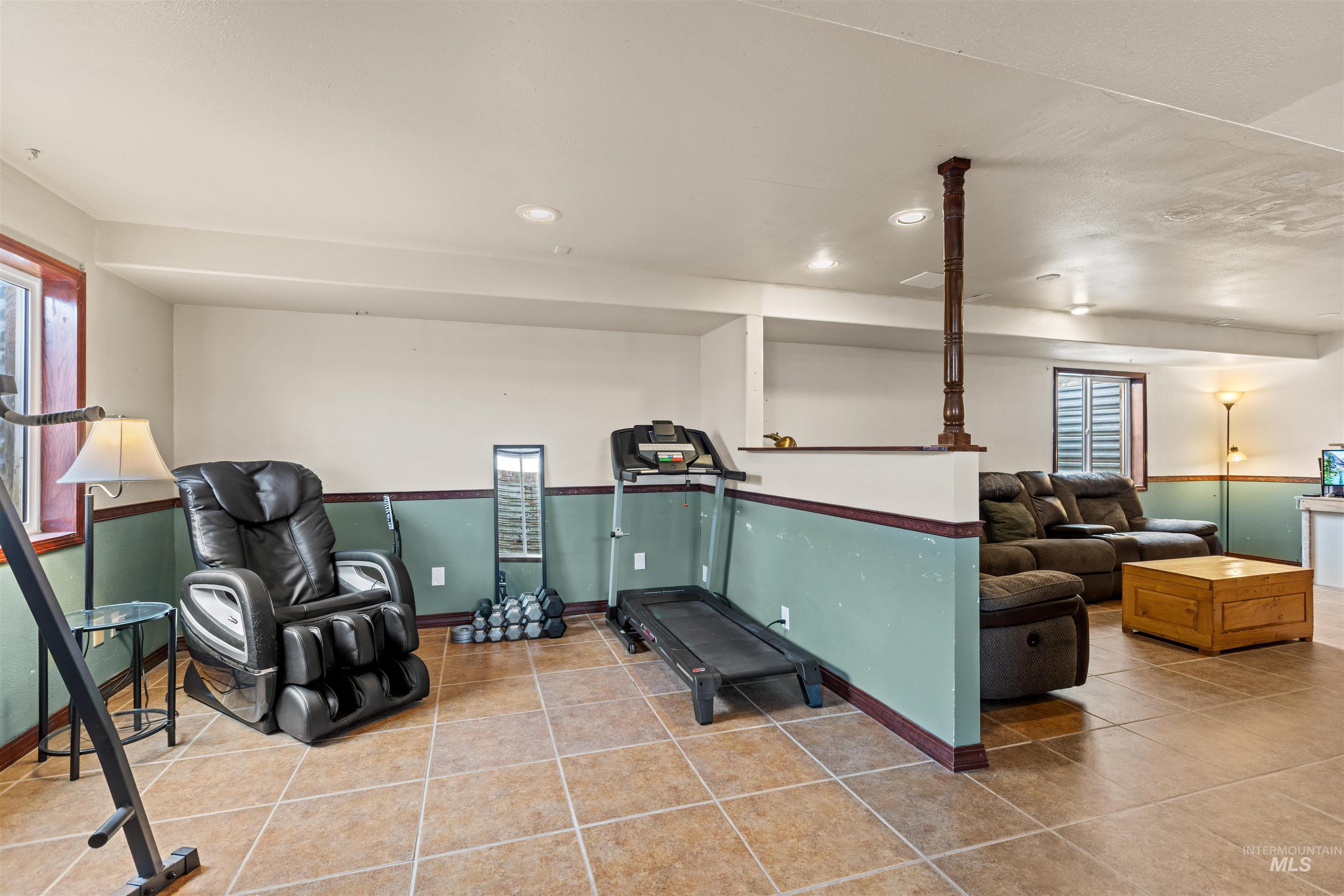 9434 Bonanza Ln, Melba, Idaho 83641, 4 Bedrooms, 2.5 Bathrooms, Residential For Sale, Price $615,000,MLS 98986231