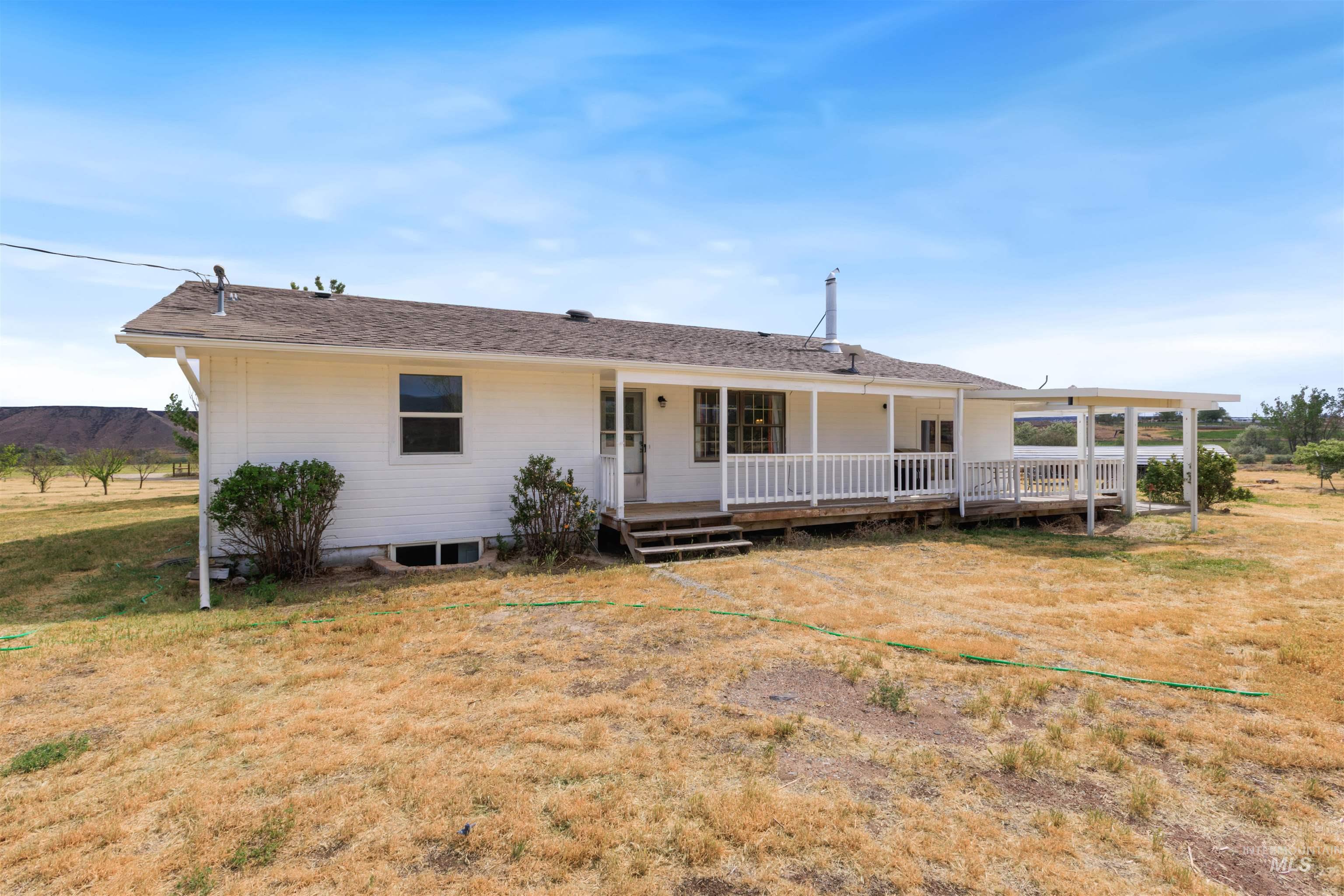 9434 Bonanza Ln, Melba, Idaho 83641, 4 Bedrooms, 2.5 Bathrooms, Residential For Sale, Price $615,000,MLS 98986231