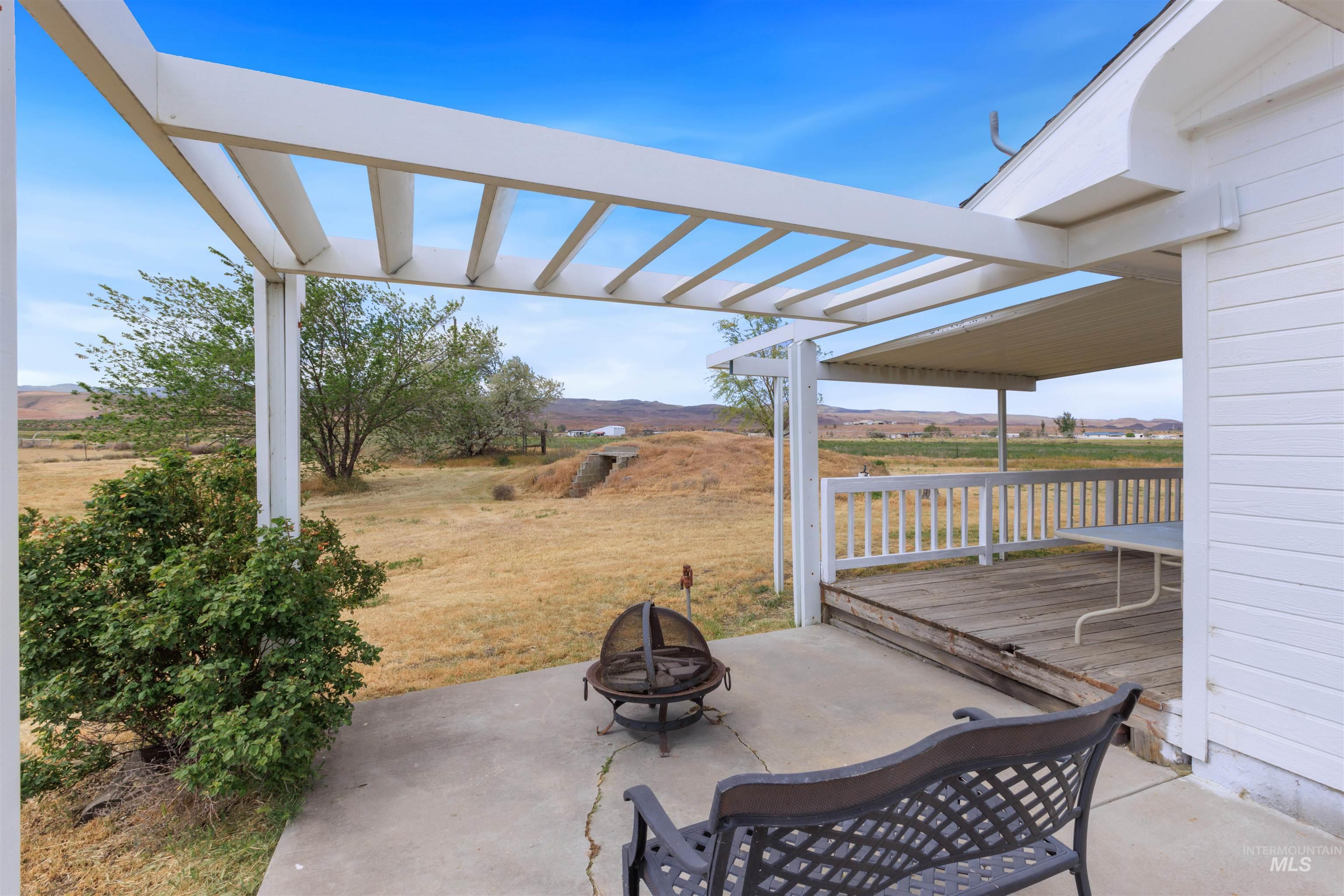9434 Bonanza Ln, Melba, Idaho 83641, 4 Bedrooms, 2.5 Bathrooms, Residential For Sale, Price $615,000,MLS 98986231