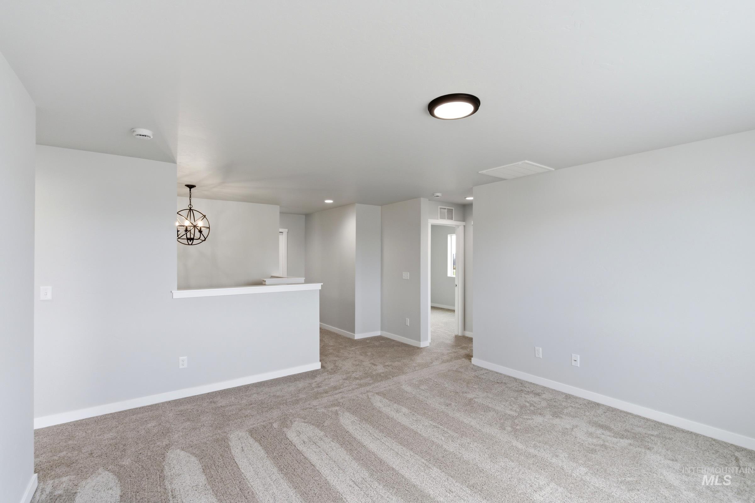 839 Thunderbolt Dr, Mountain Home, Idaho 83647, 5 Bedrooms, 3 Bathrooms, Residential For Sale, Price $474,990,MLS 98986233
