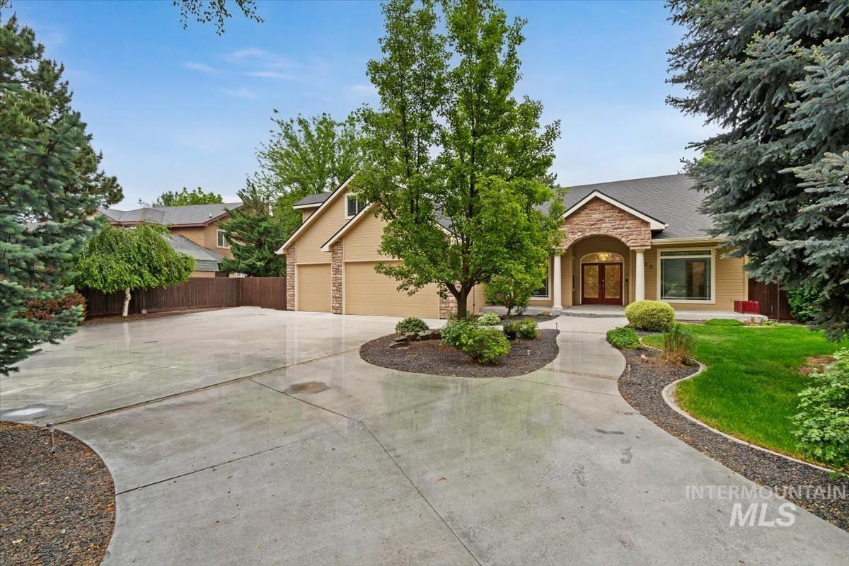 1420 W Powder Ct, Eagle, Idaho 83616, 4 Bedrooms, 4 Bathrooms, Residential For Sale, Price $1,200,000, 98986236