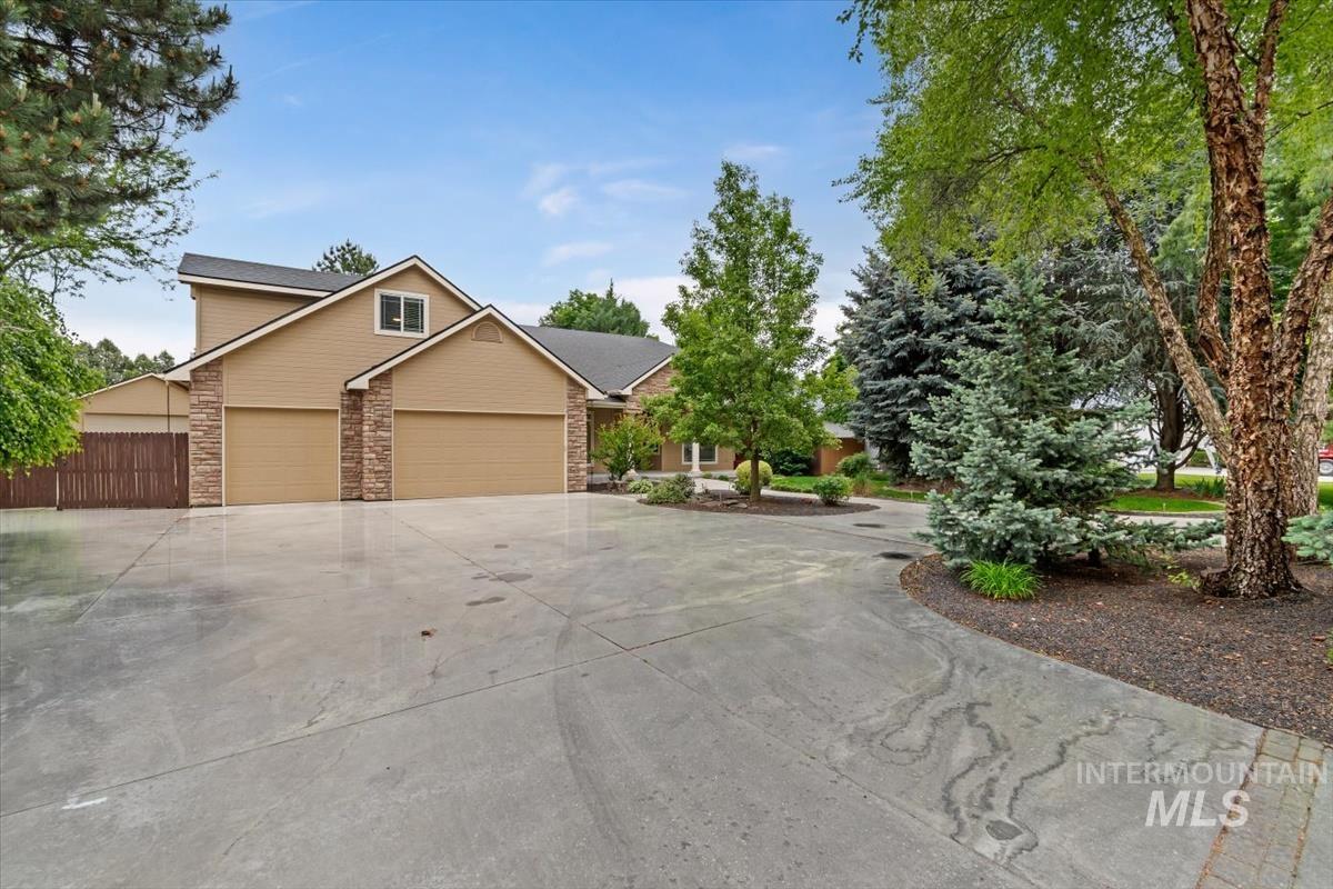 1420 W Powder Ct, Eagle, Idaho 83616, 4 Bedrooms, 4 Bathrooms, Residential For Sale, Price $1,200,000, 98986236