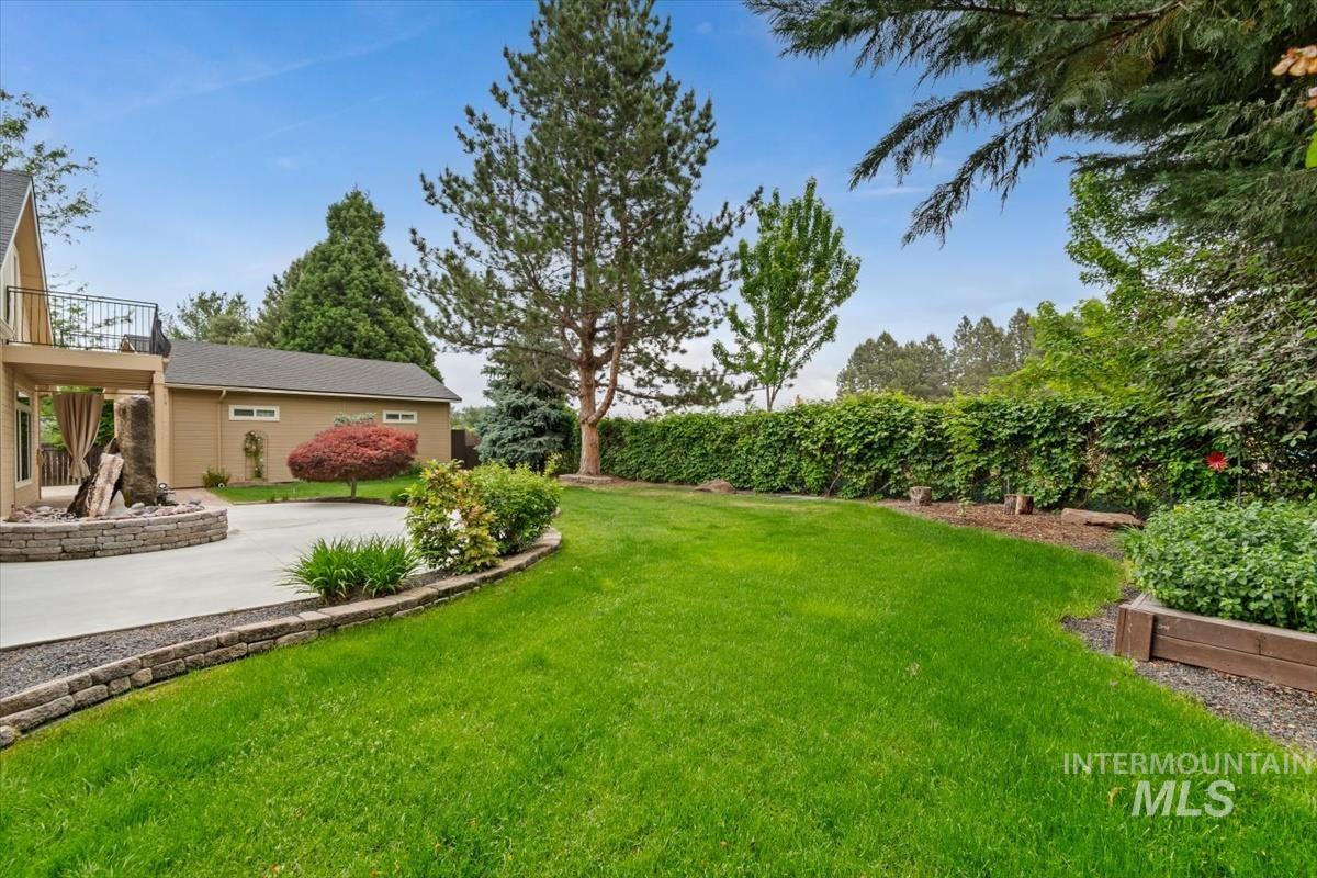 1420 W Powder Ct, Eagle, Idaho 83616, 4 Bedrooms, 4 Bathrooms, Residential For Sale, Price $1,200,000, 98986236