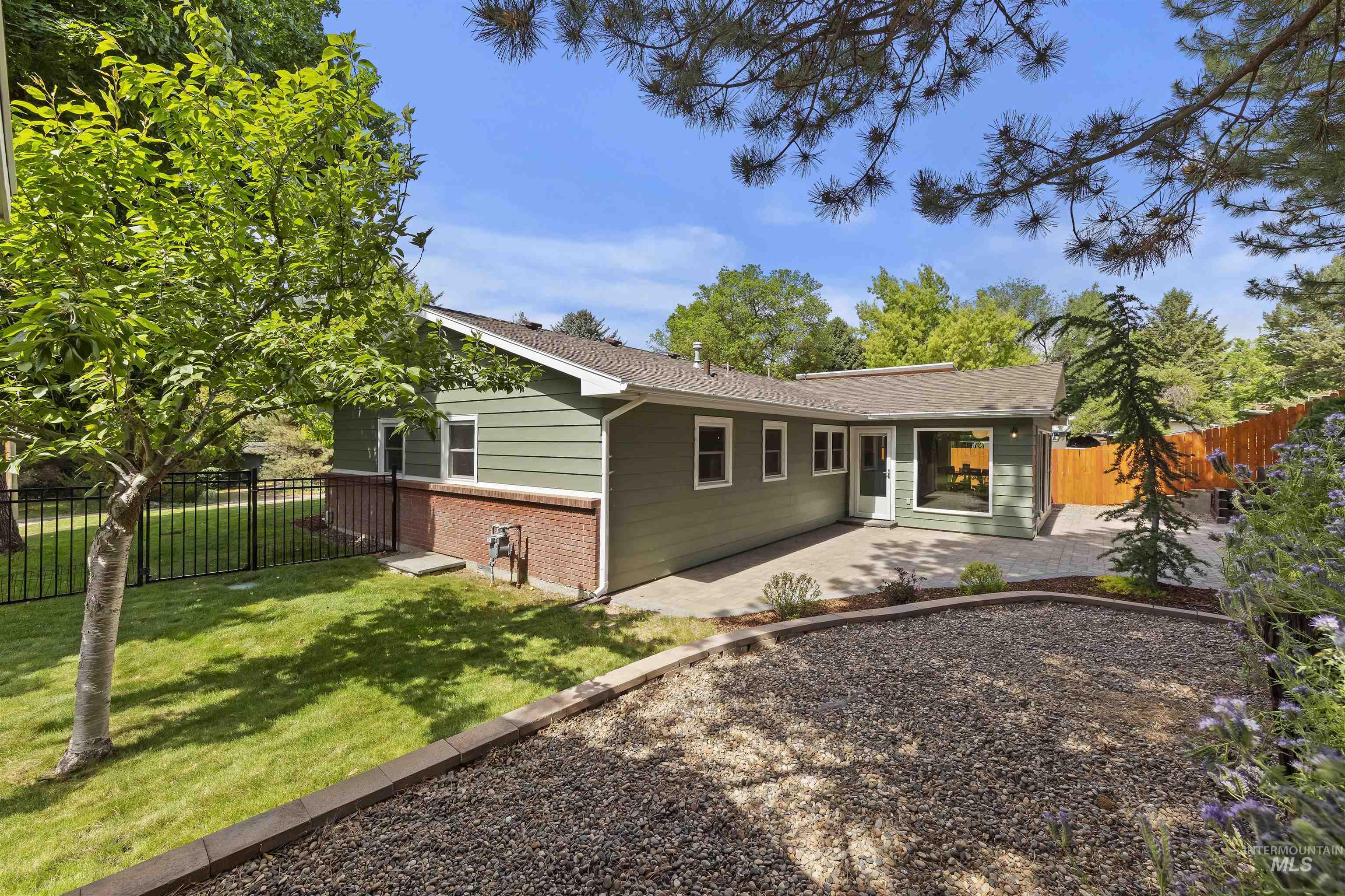 3124 N Winsome Road, Boise, Idaho 83702, 3 Bedrooms, 1.5 Bathrooms, Residential For Sale, Price $714,900, 98986240
