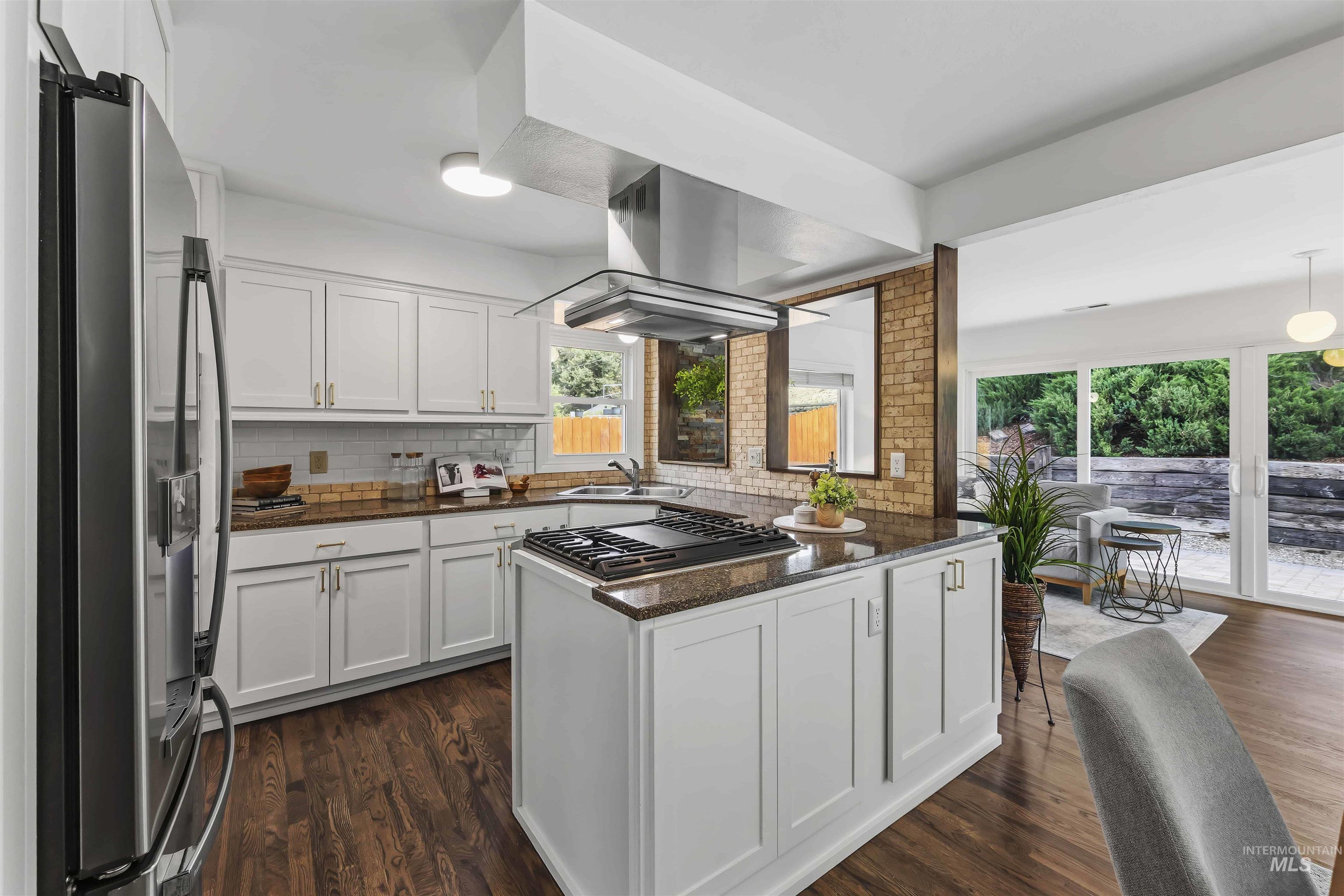 3124 N Winsome Road, Boise, Idaho 83702, 3 Bedrooms, 1.5 Bathrooms, Residential For Sale, Price $714,900, 98986240