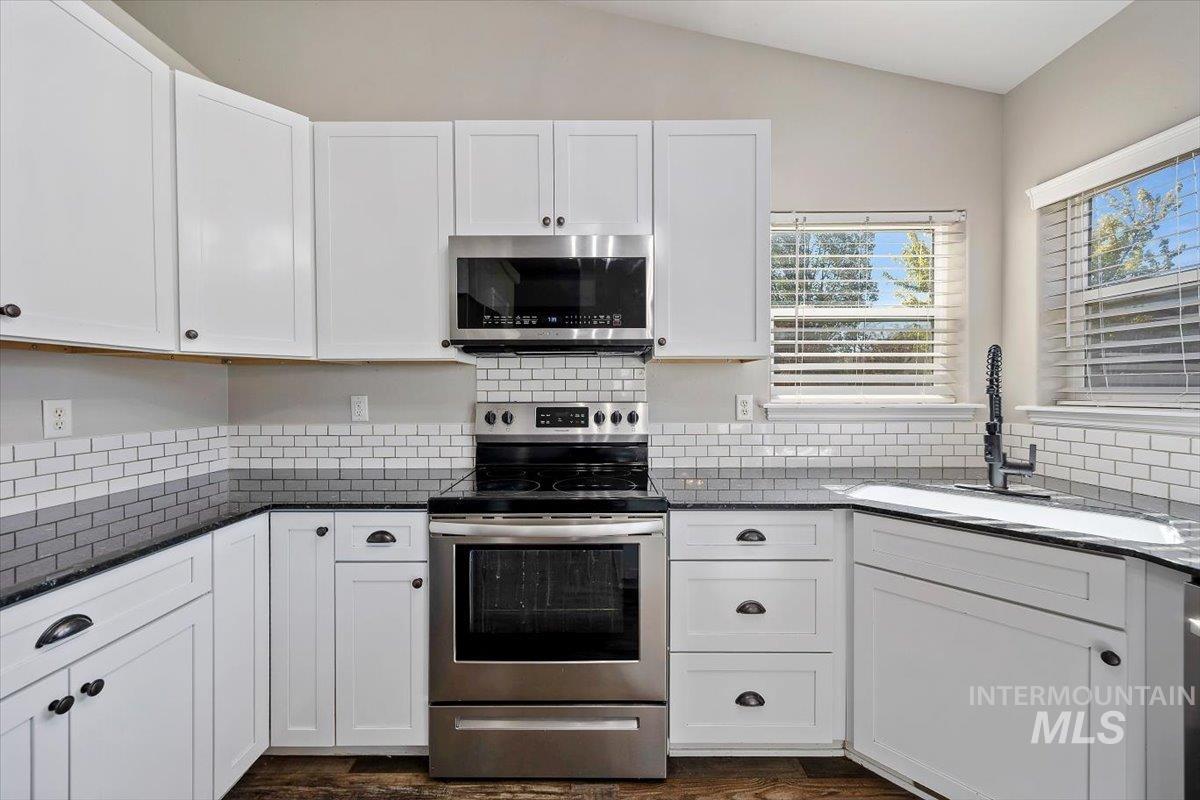 1421 Cayuse Creek Drive, Kimberly, Idaho 83341, 3 Bedrooms, 2 Bathrooms, Residential For Sale, Price $369,900, 98986241