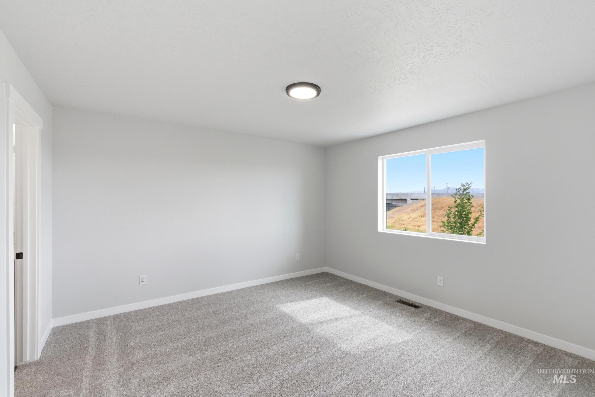 4426 N Alameda Creek Ave, Meridian, Idaho 83646, 3 Bedrooms, 2.5 Bathrooms, Residential For Sale, Price $454,990, 98986242