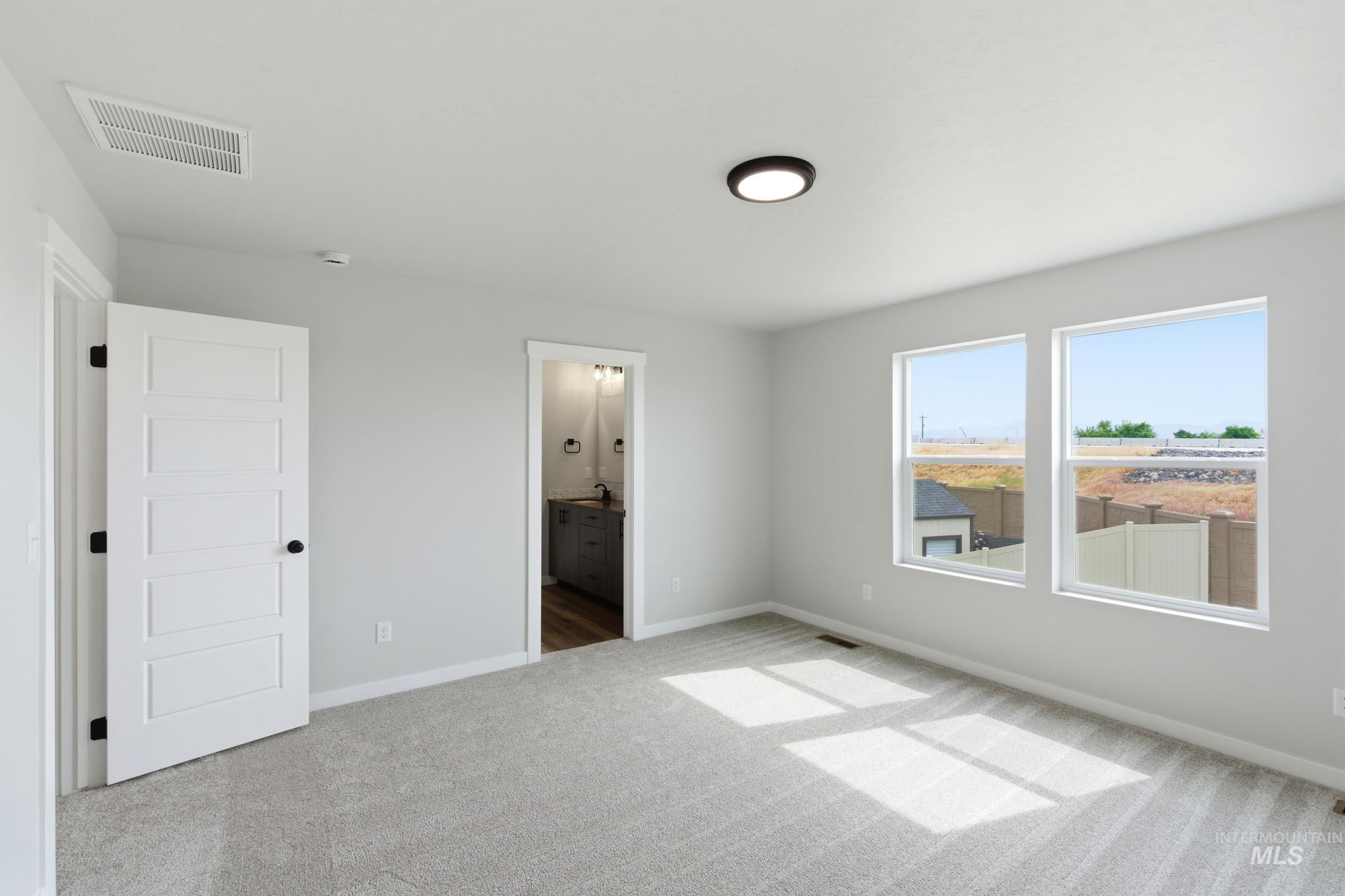 4408 N Alameda Creek Ave, Meridian, Idaho 83646, 3 Bedrooms, 2.5 Bathrooms, Residential For Sale, Price $459,990, 98986244