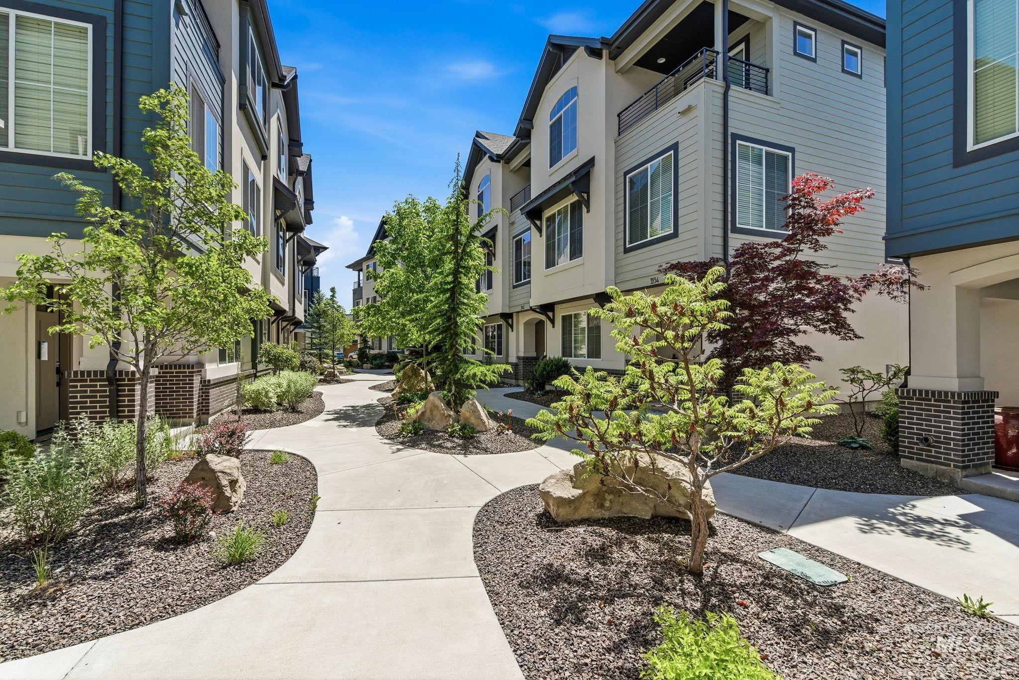 3342 E Trifecta Ln, Boise, Idaho 83716, 3 Bedrooms, 3 Bathrooms, Residential For Sale, Price $569,900, 98986250