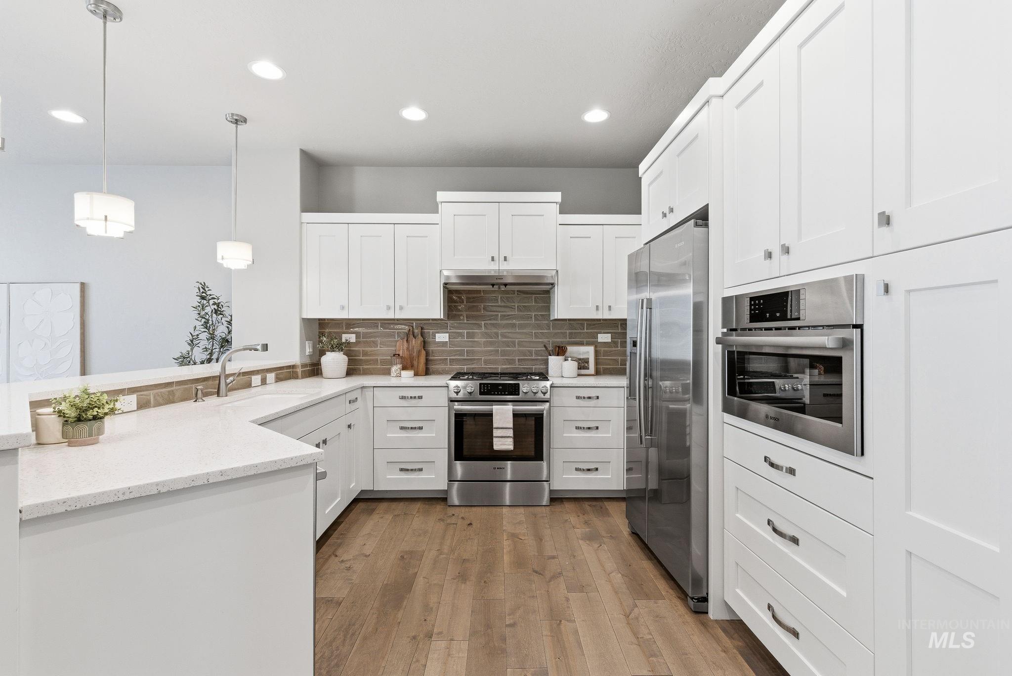 3342 E Trifecta Ln, Boise, Idaho 83716, 3 Bedrooms, 3 Bathrooms, Residential For Sale, Price $569,900, 98986250