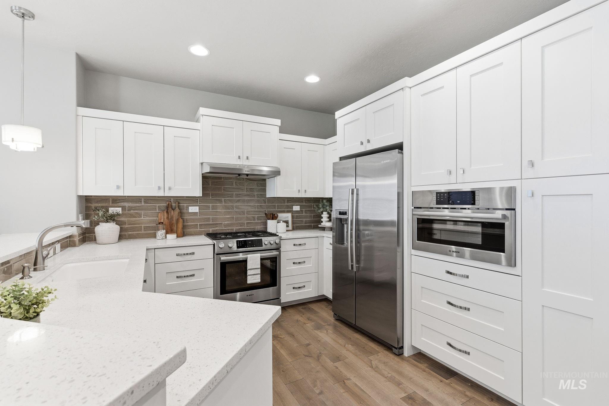 3342 E Trifecta Ln, Boise, Idaho 83716, 3 Bedrooms, 3 Bathrooms, Residential For Sale, Price $569,900, 98986250