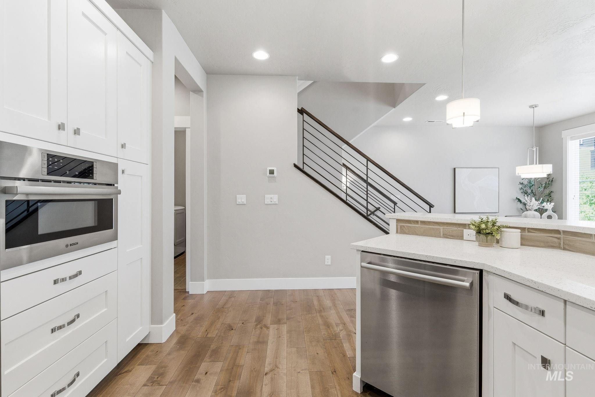 3342 E Trifecta Ln, Boise, Idaho 83716, 3 Bedrooms, 3 Bathrooms, Residential For Sale, Price $569,900, 98986250