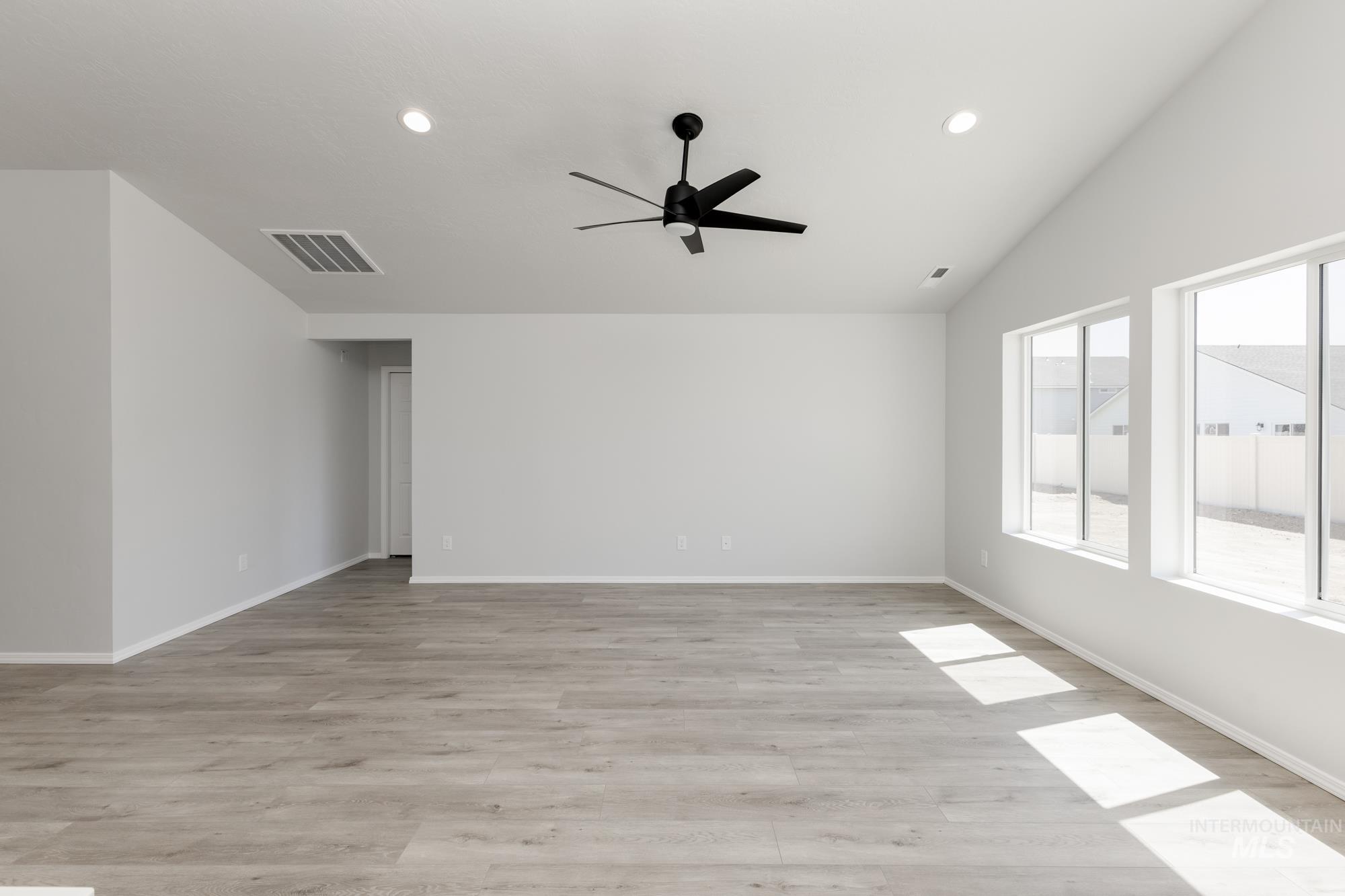 8346 E Cool River Lp, Nampa, Idaho 83687, 3 Bedrooms, 2 Bathrooms, Residential For Sale, Price $443,990, 98986251