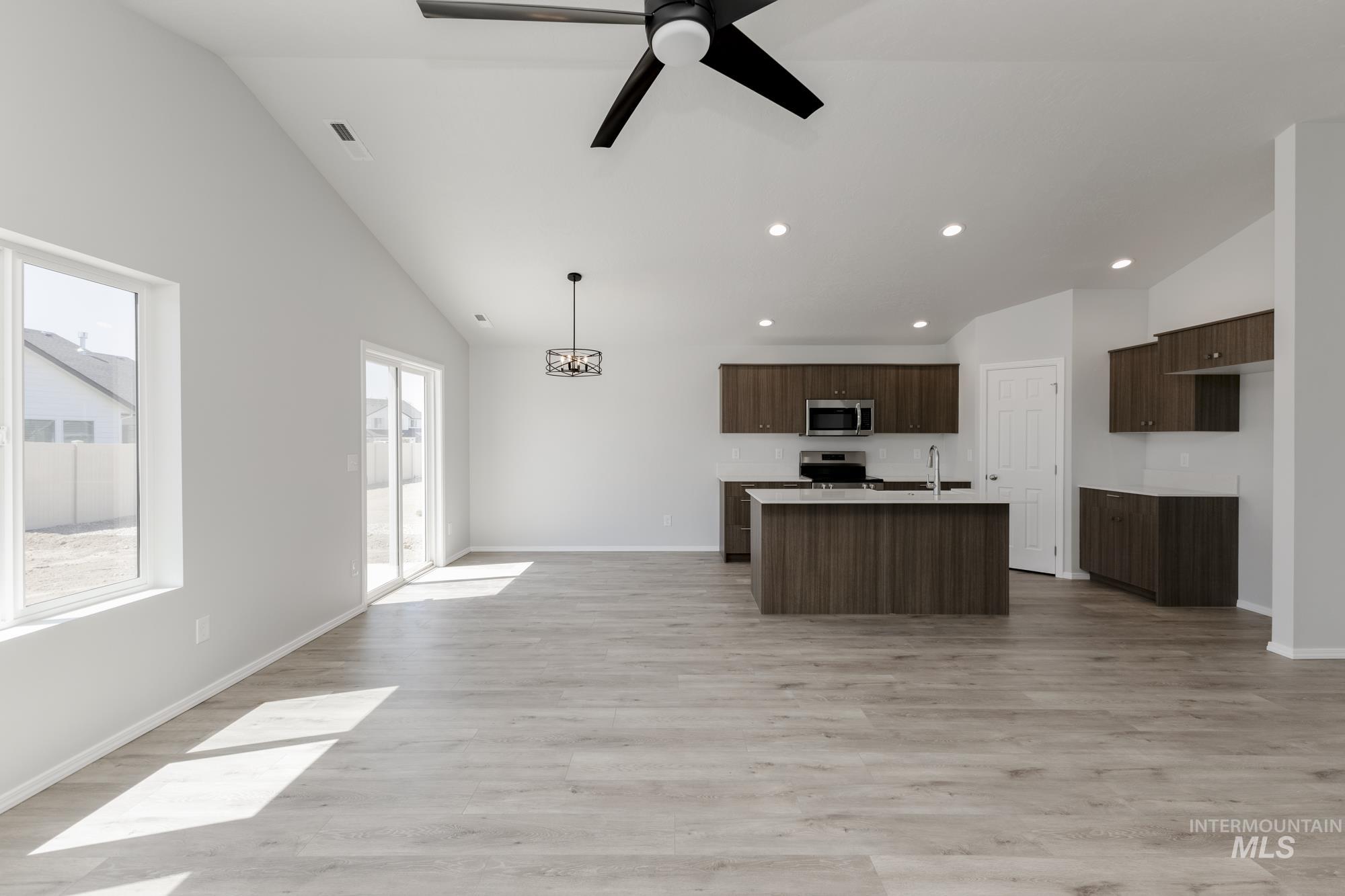8346 E Cool River Lp, Nampa, Idaho 83687, 3 Bedrooms, 2 Bathrooms, Residential For Sale, Price $443,990, 98986251