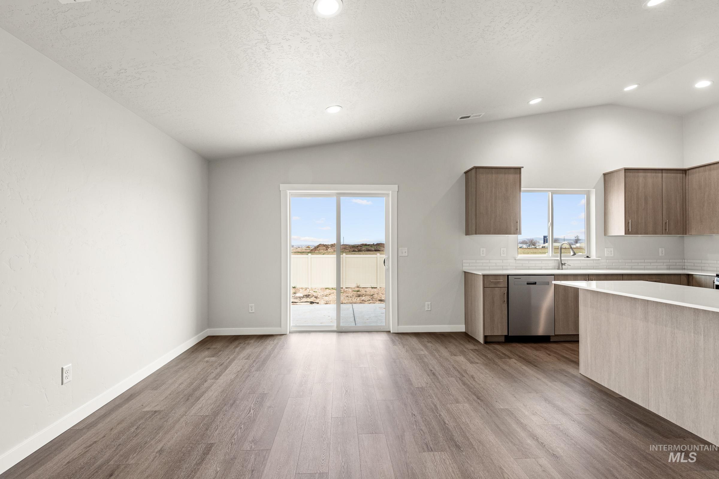8295 E Presley Ct, Nampa, Idaho 83687, 4 Bedrooms, 2 Bathrooms, Residential For Sale, Price $459,990, 98986252