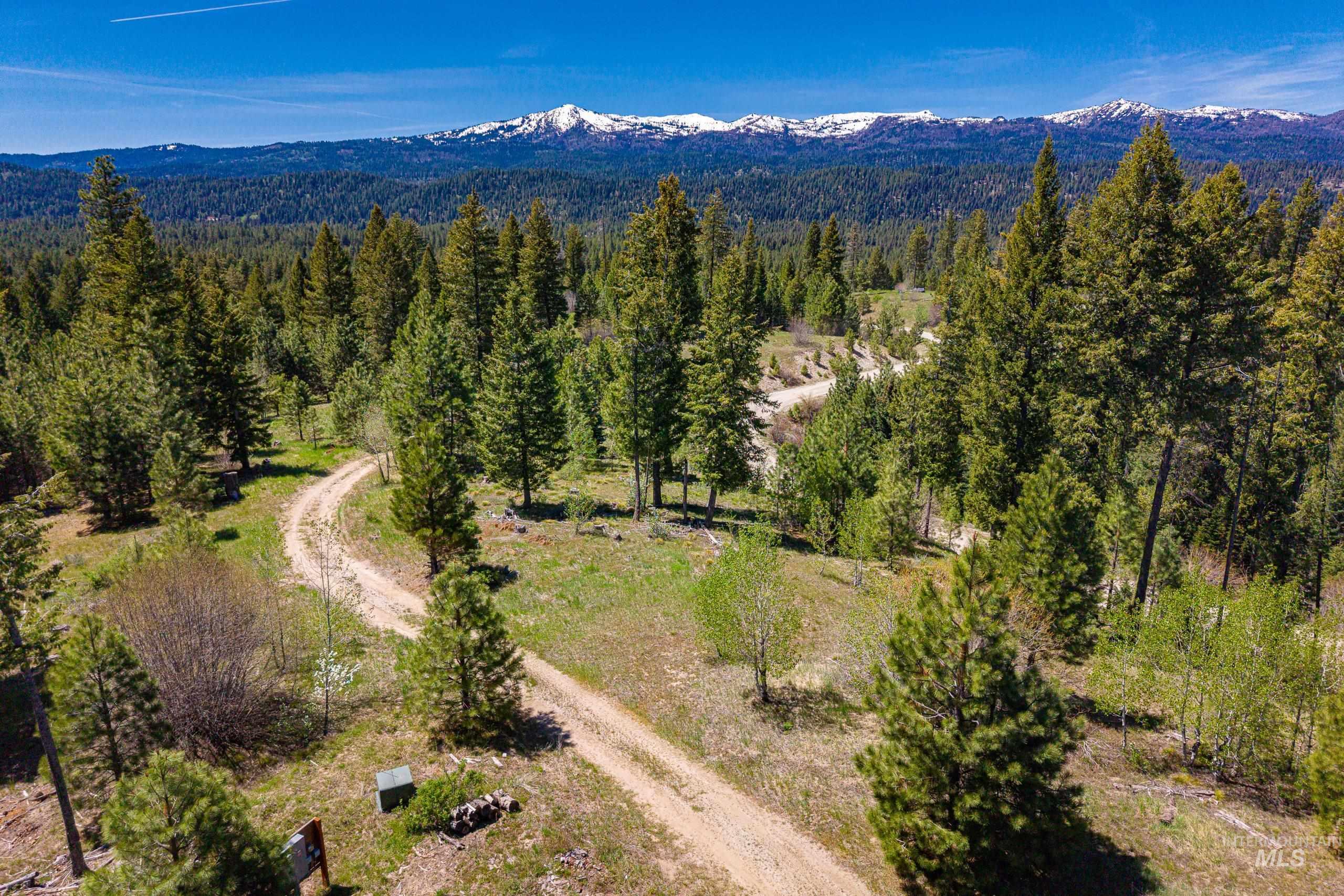 9 Urban Ln, Cascade, Idaho 83611, Land For Sale, Price $345,000,MLS 98986255