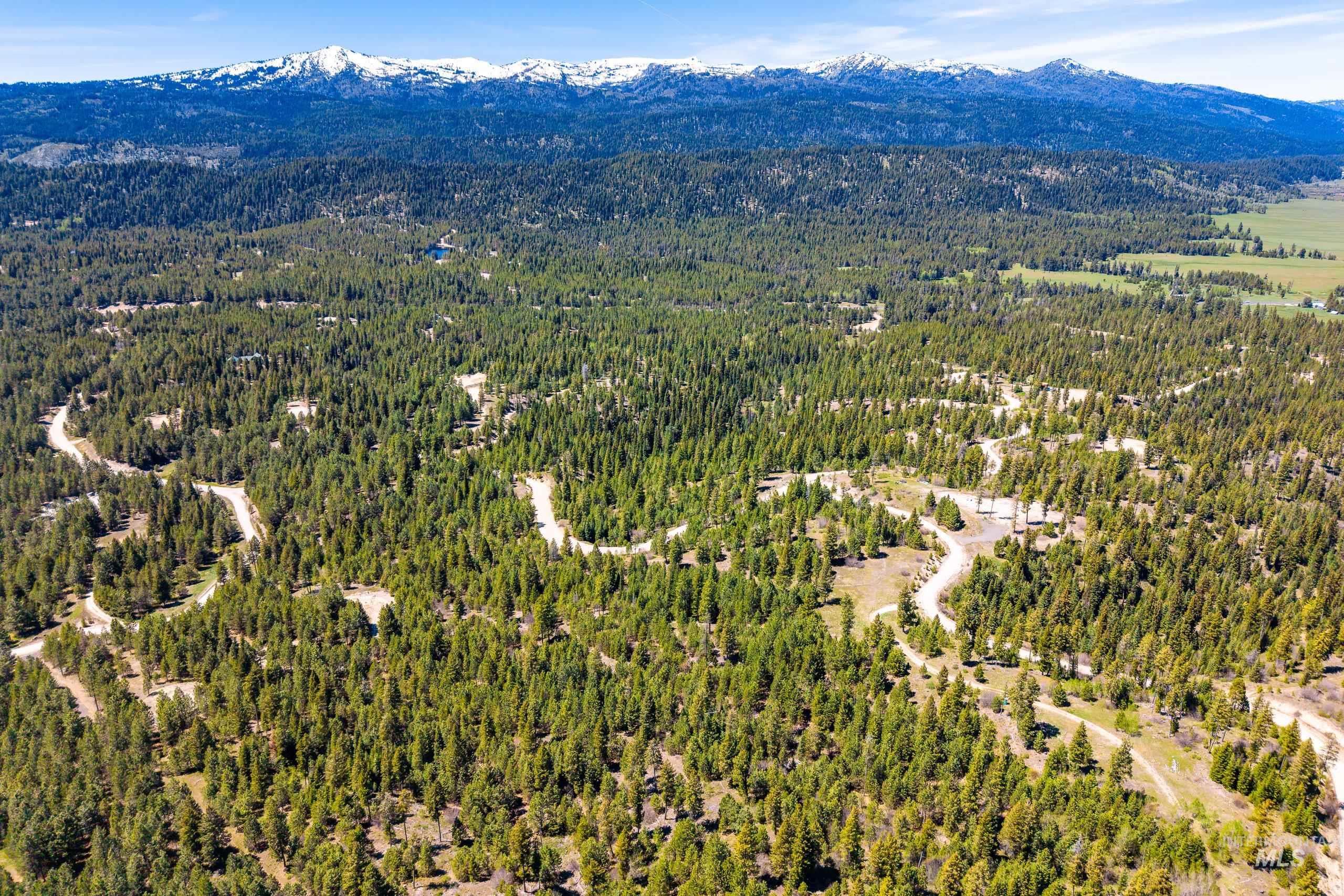 9 Urban Ln, Cascade, Idaho 83611, Land For Sale, Price $345,000,MLS 98986255