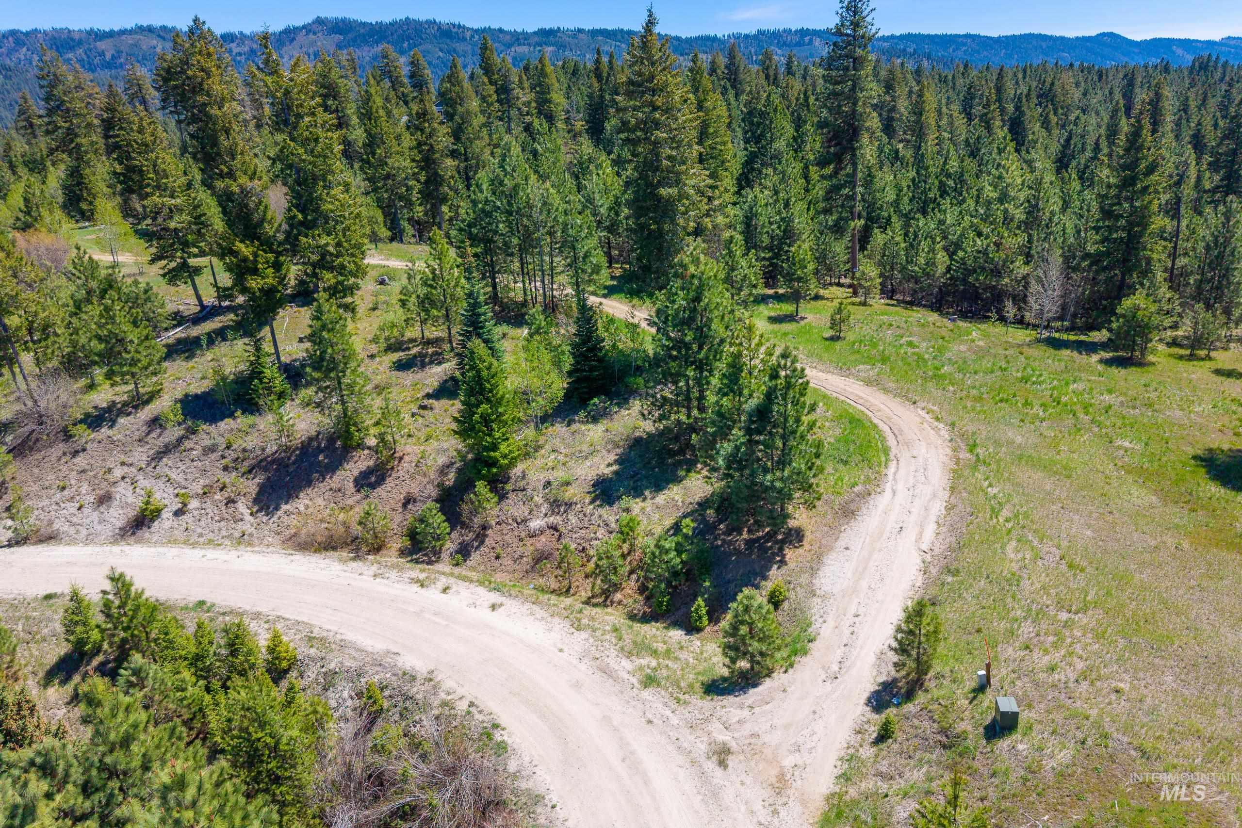 9 Urban Ln, Cascade, Idaho 83611, Land For Sale, Price $345,000,MLS 98986255