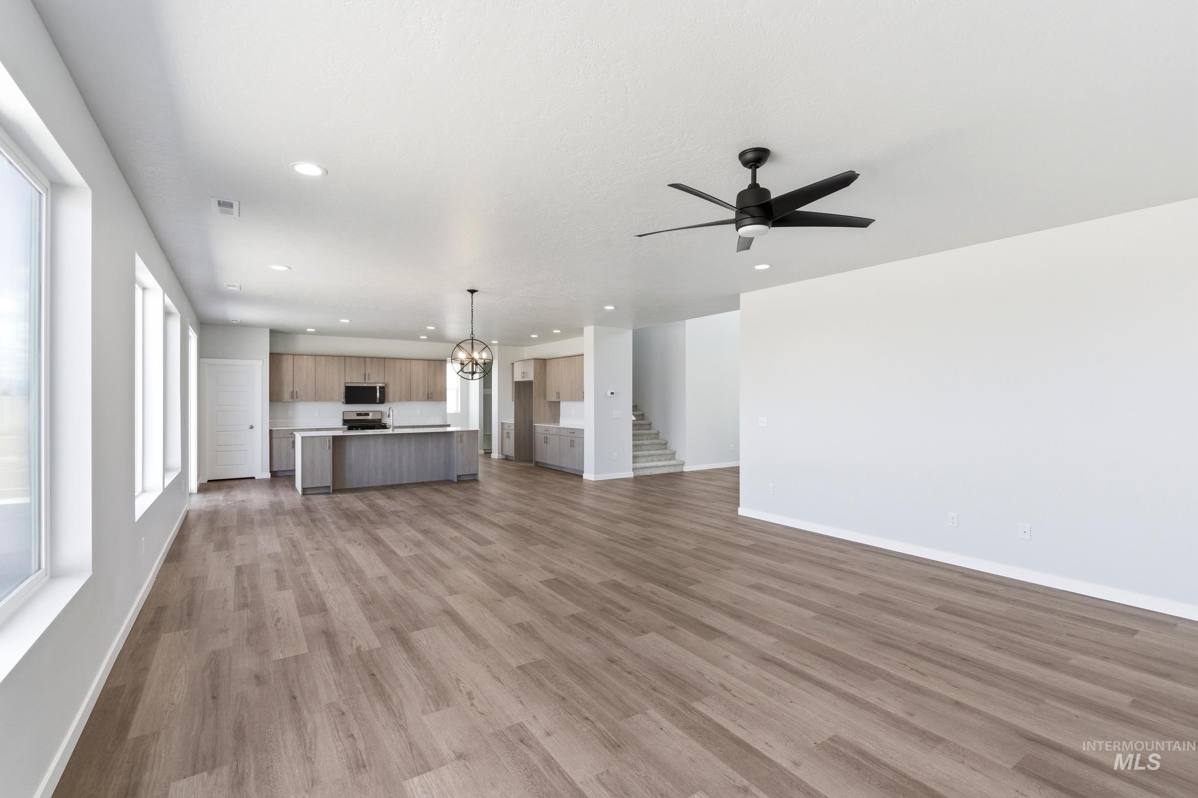 9330 W Blazing Star St, Nampa, Idaho 83687, 5 Bedrooms, 4.5 Bathrooms, Residential For Sale, Price $764,990, 98986257