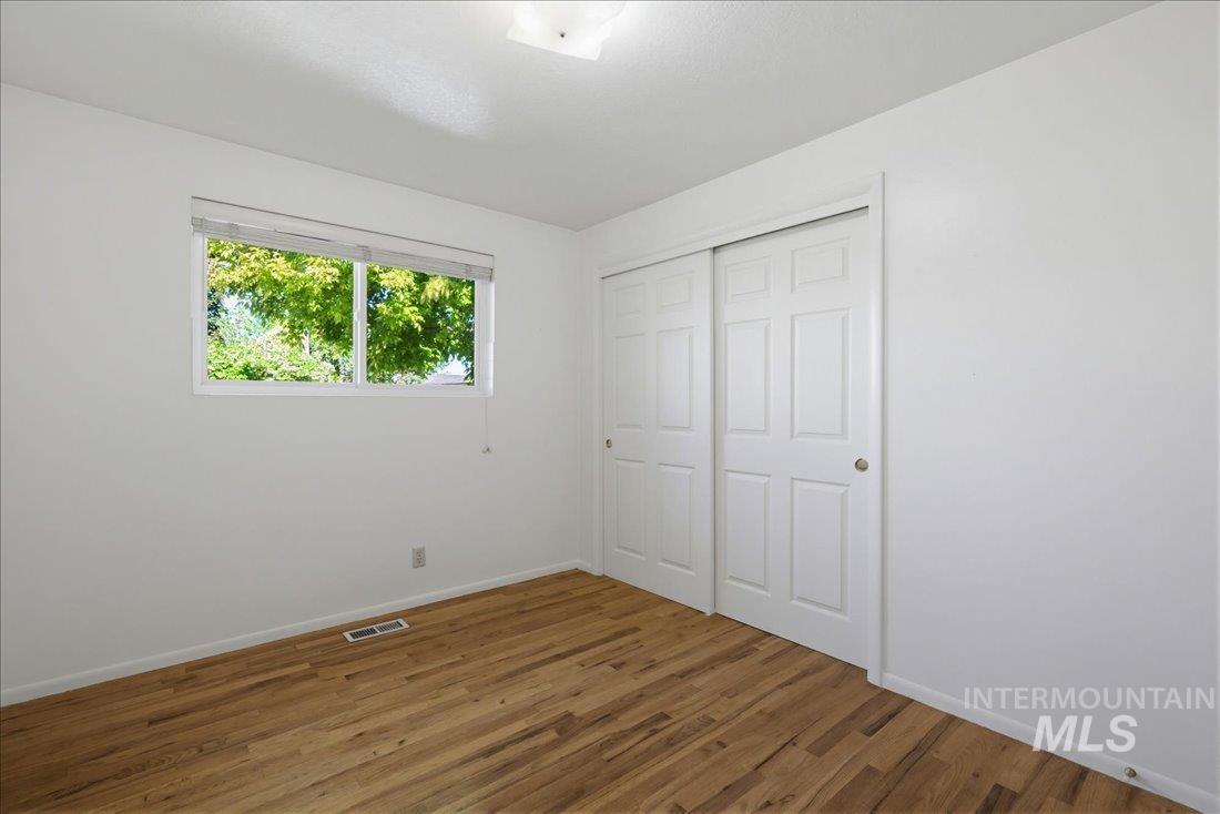 5010 N Parkwood St, Boise, Idaho 83704, 3 Bedrooms, 1.5 Bathrooms, Residential For Sale, Price $459,900, 98986259