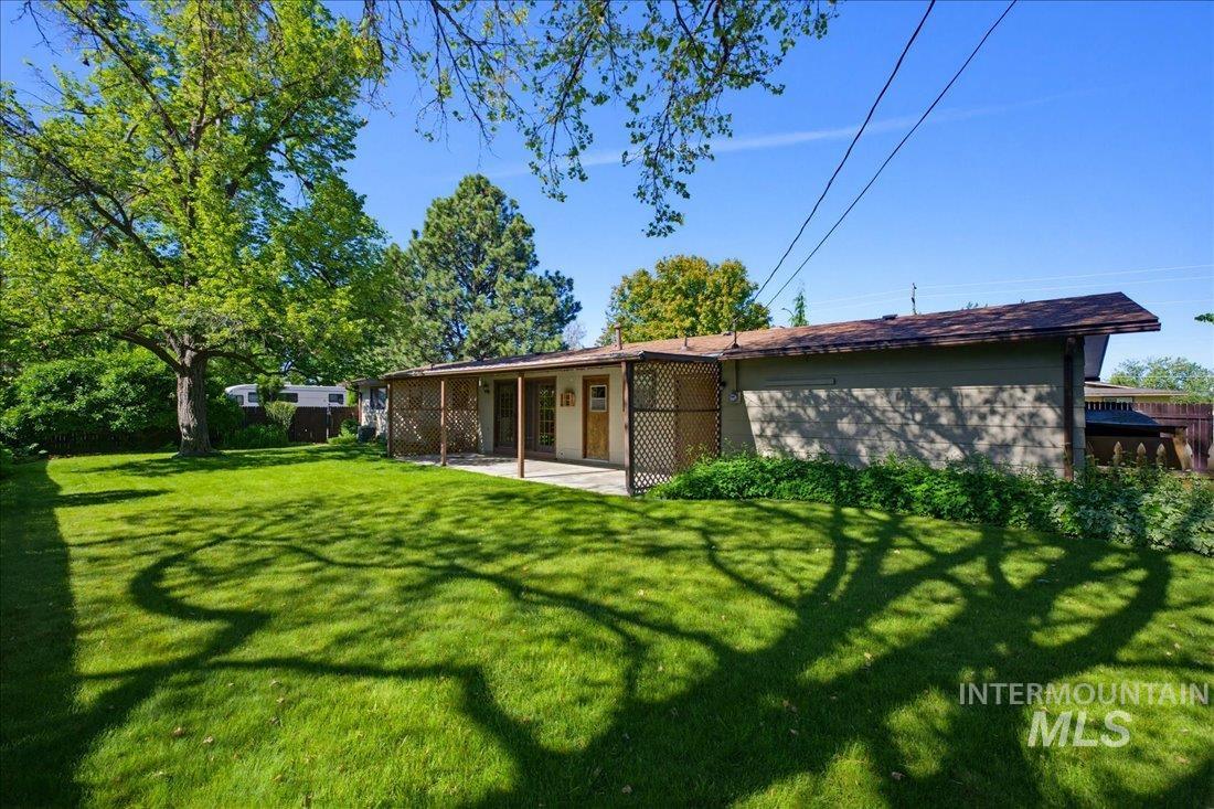 5010 N Parkwood St, Boise, Idaho 83704, 3 Bedrooms, 1.5 Bathrooms, Residential For Sale, Price $459,900, 98986259