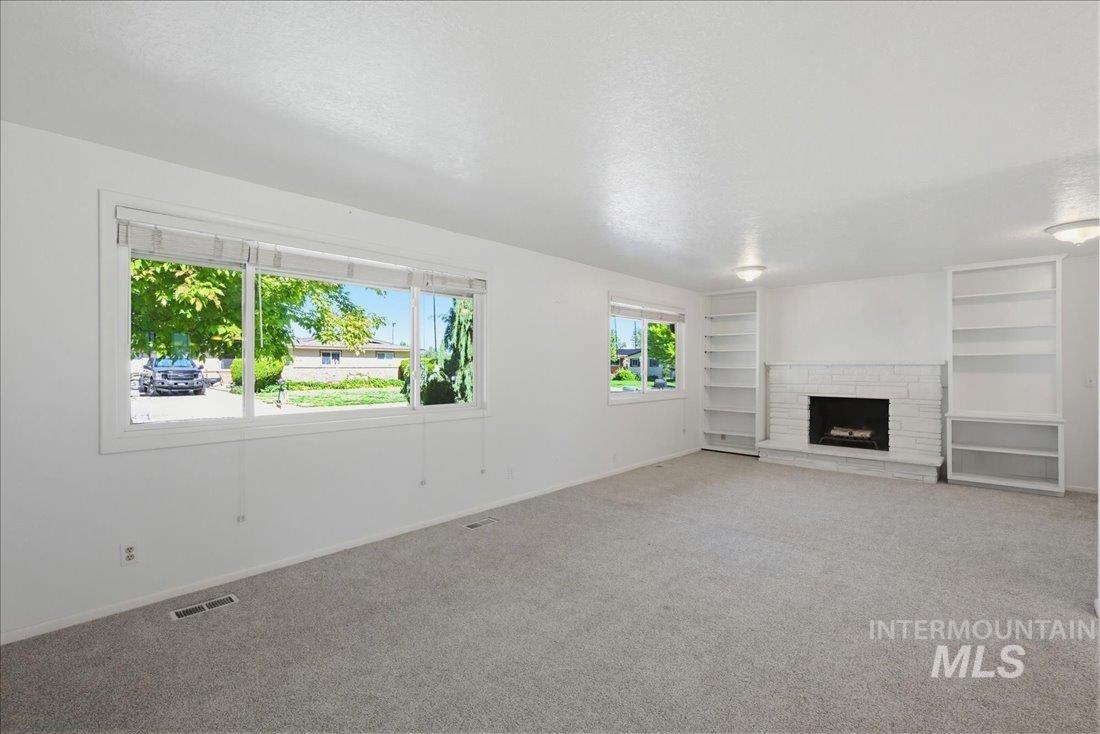 5010 N Parkwood St, Boise, Idaho 83704, 3 Bedrooms, 1.5 Bathrooms, Residential For Sale, Price $459,900, 98986259