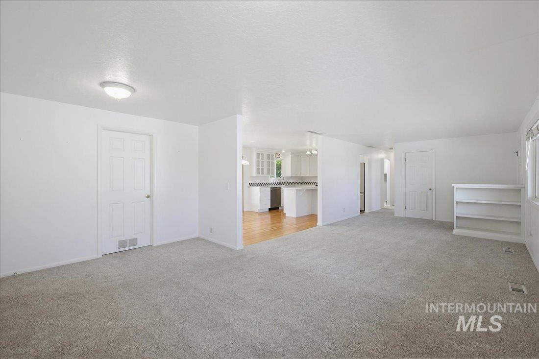 5010 N Parkwood St, Boise, Idaho 83704, 3 Bedrooms, 1.5 Bathrooms, Residential For Sale, Price $459,900, 98986259