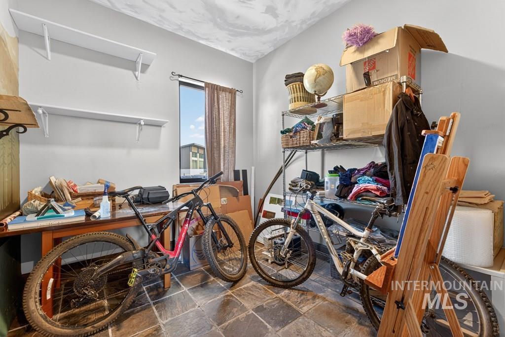 13800 Raptor Loop, McCall, Idaho 83638, 3 Bedrooms, 2 Bathrooms, Residential For Sale, Price $875,000, 98986265