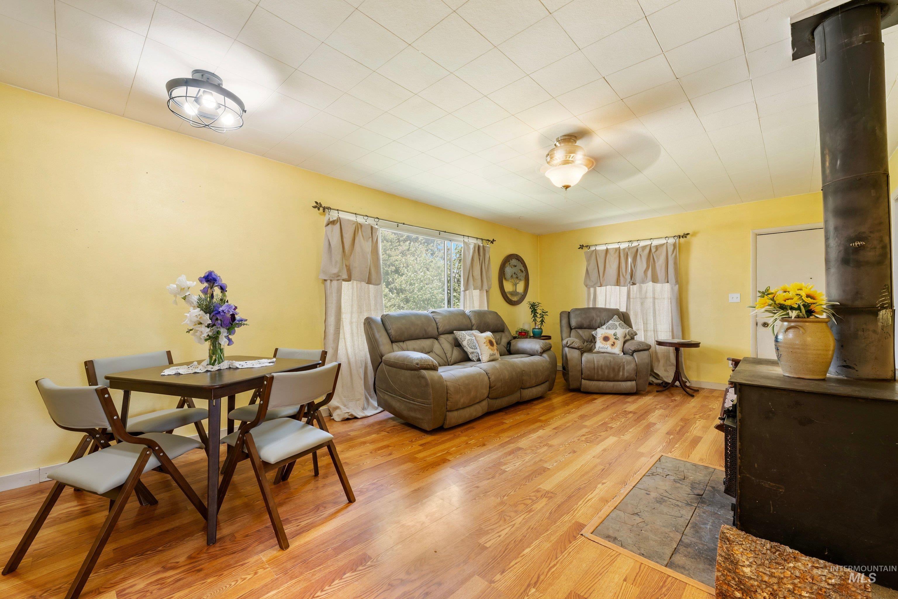 9503 Robinson Blvd, Kuna, Idaho 83634-9471, 3 Bedrooms, 2 Bathrooms, Residential For Sale, Price $675,000, 98986266