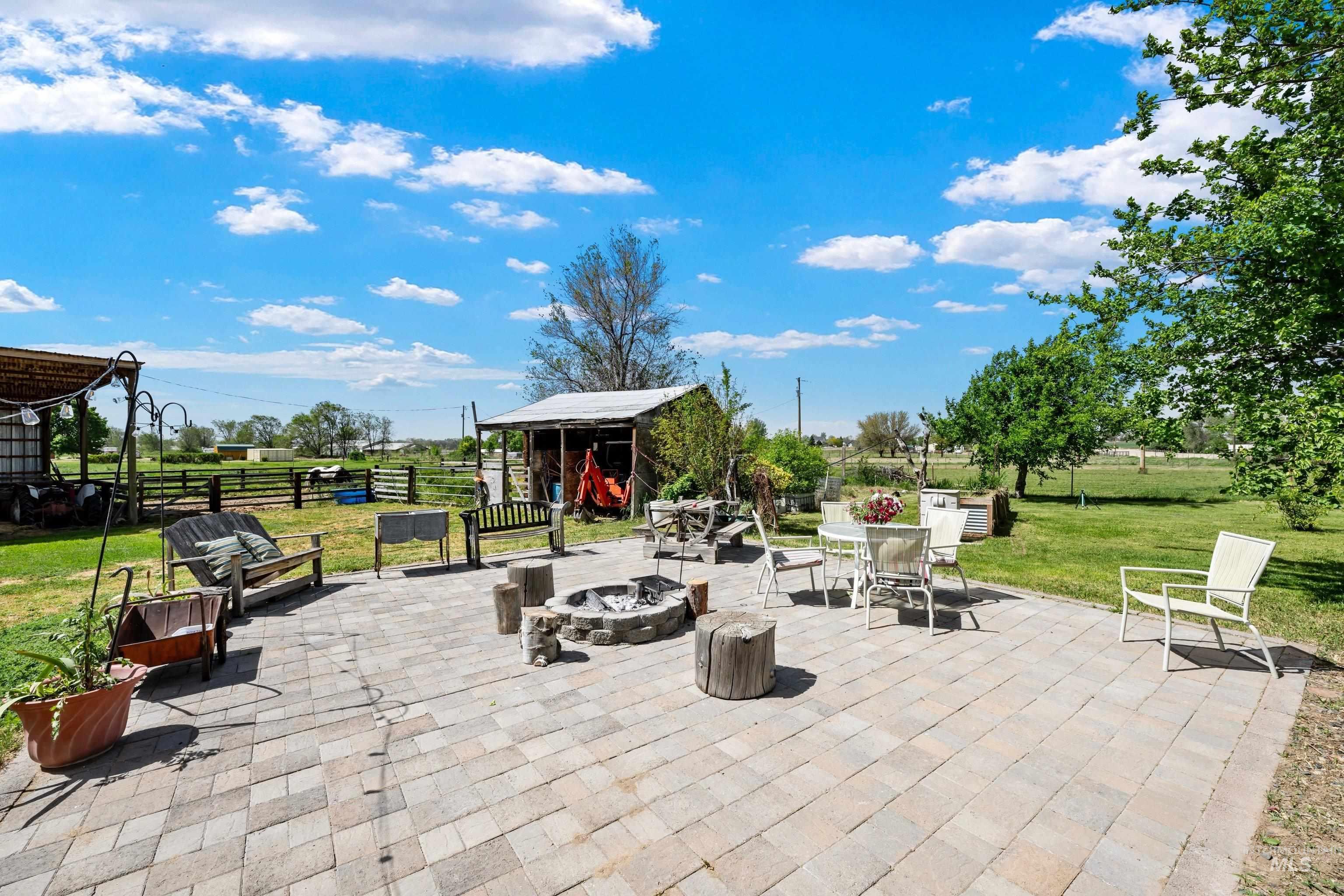 9503 Robinson Blvd, Kuna, Idaho 83634-9471, 3 Bedrooms, 2 Bathrooms, Residential For Sale, Price $675,000, 98986266