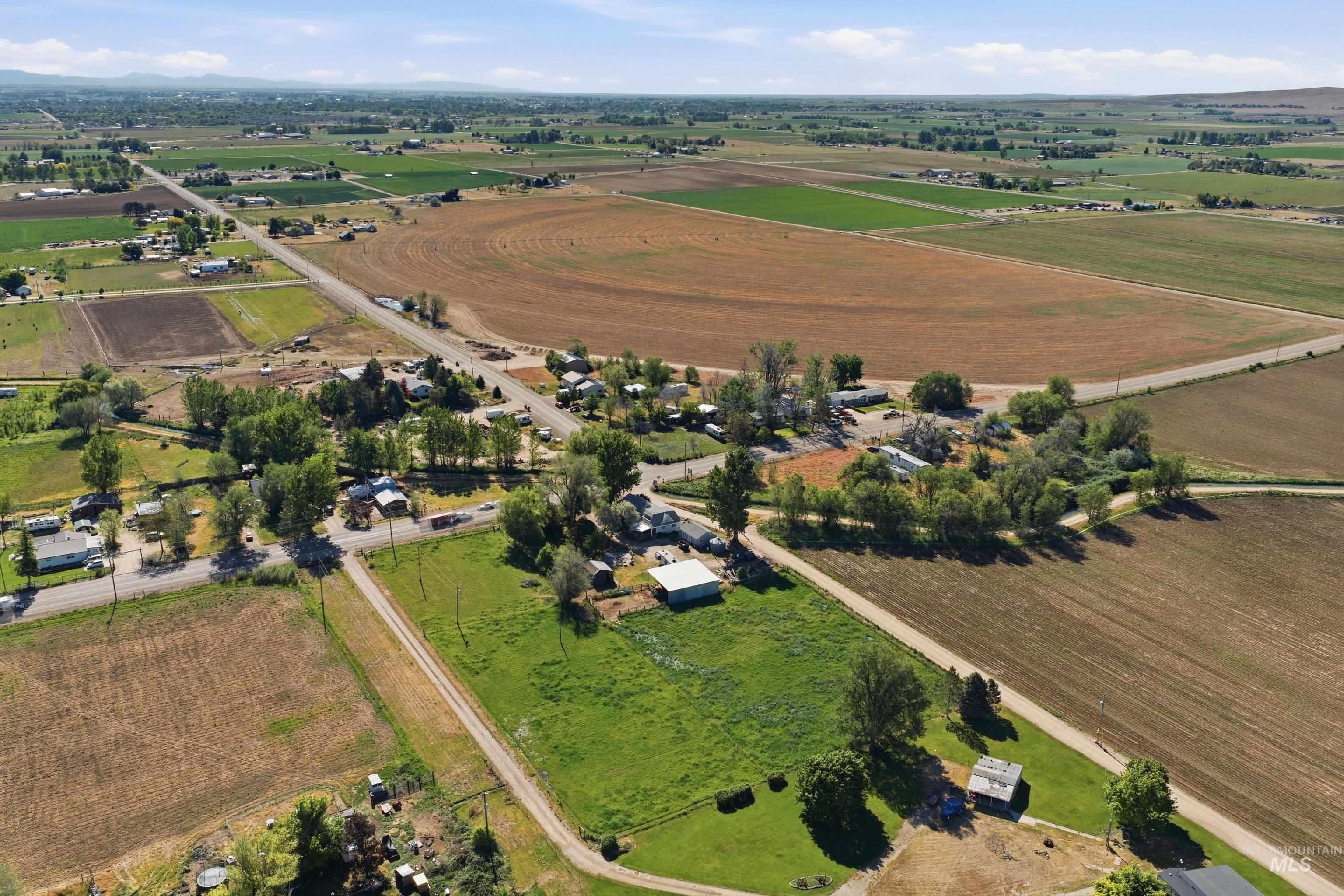 9503 Robinson Blvd, Kuna, Idaho 83634-9471, 3 Bedrooms, 2 Bathrooms, Residential For Sale, Price $675,000, 98986266