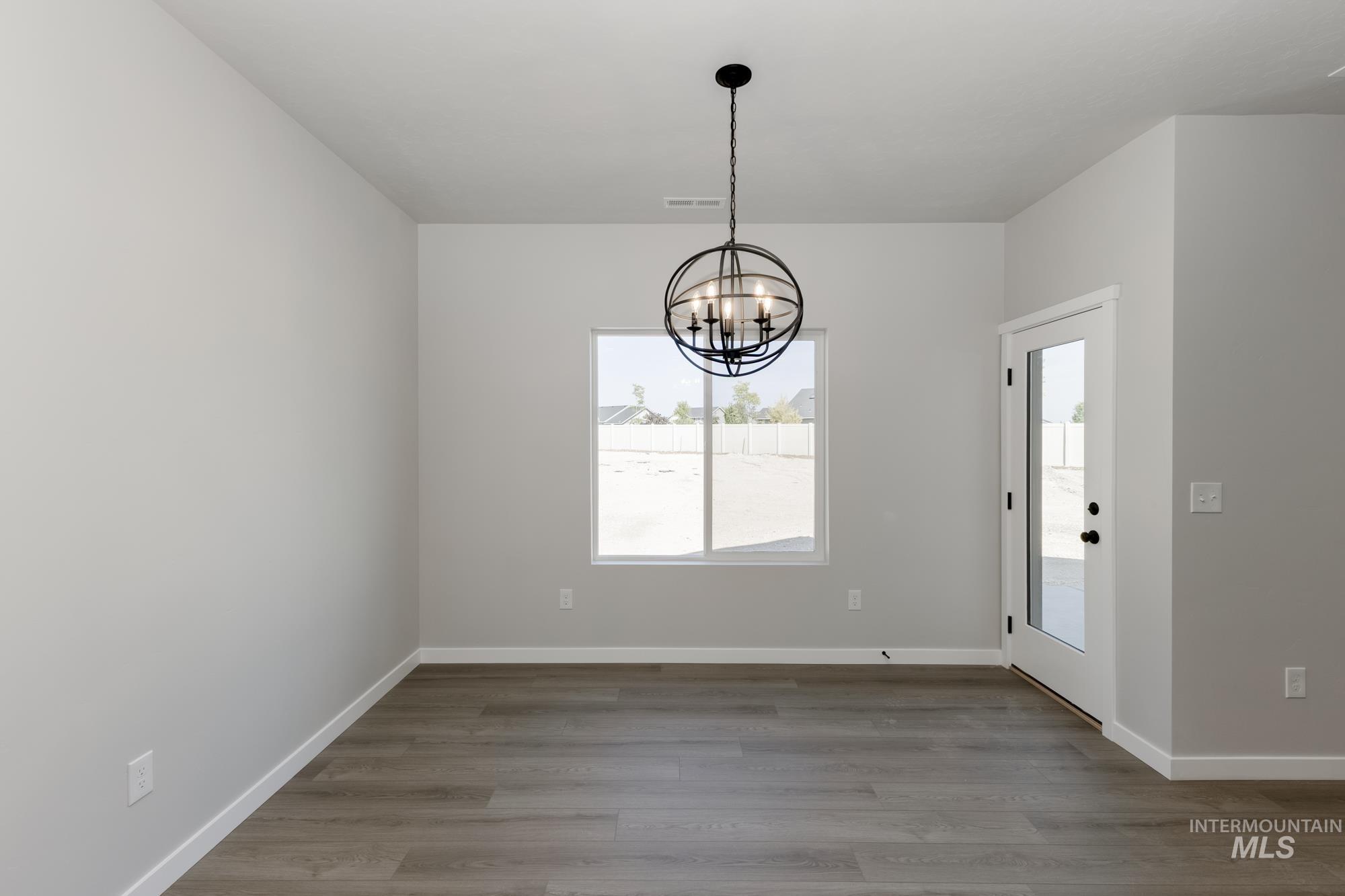 5255 E Phelps Lake Dr, Nampa, Idaho 83687, 3 Bedrooms, 2 Bathrooms, Residential For Sale, Price $454,990, 98986268