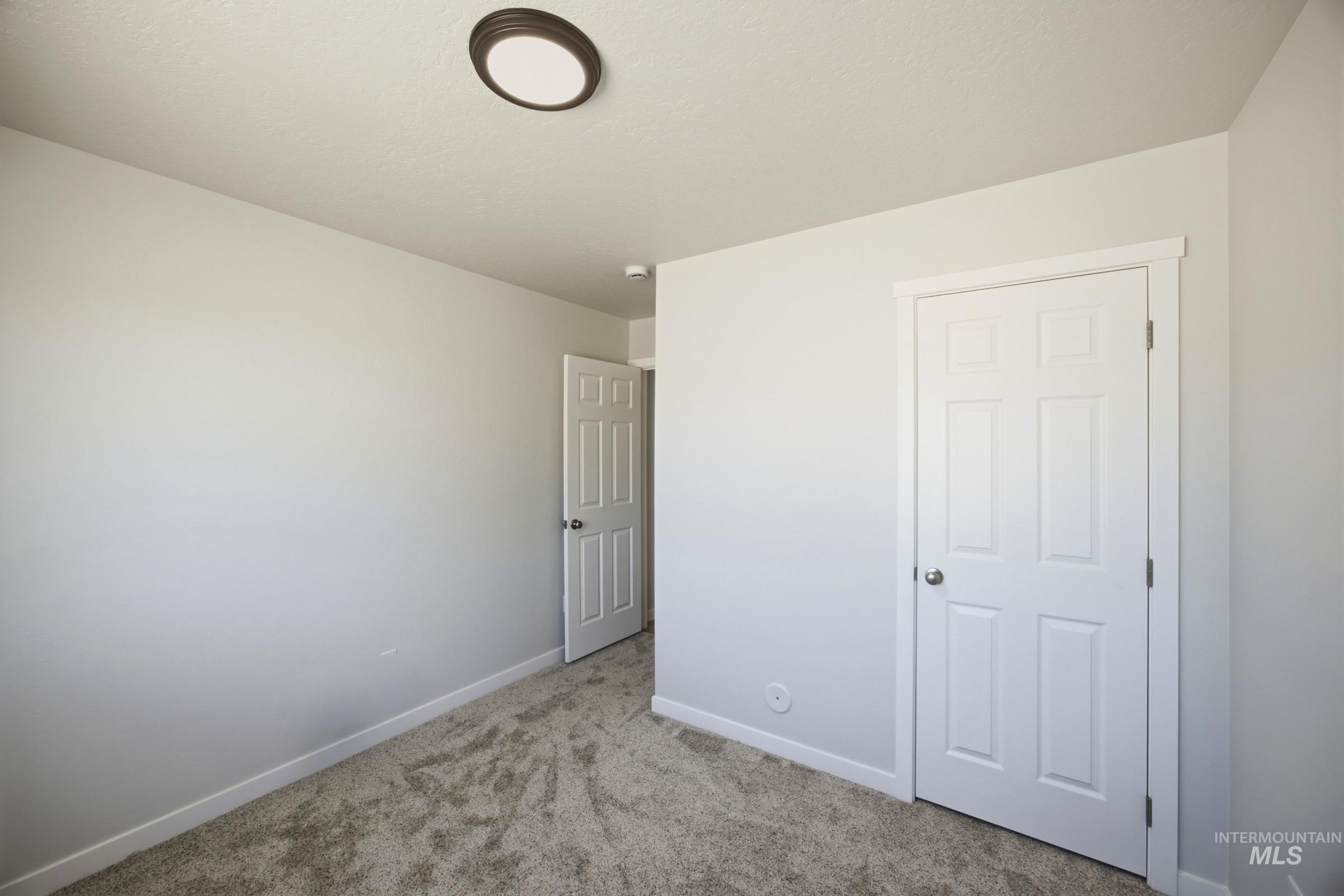 7127 E Marble Springs Dr, Nampa, Idaho 83687, 5 Bedrooms, 3 Bathrooms, Residential For Sale, Price $539,990, 98986270