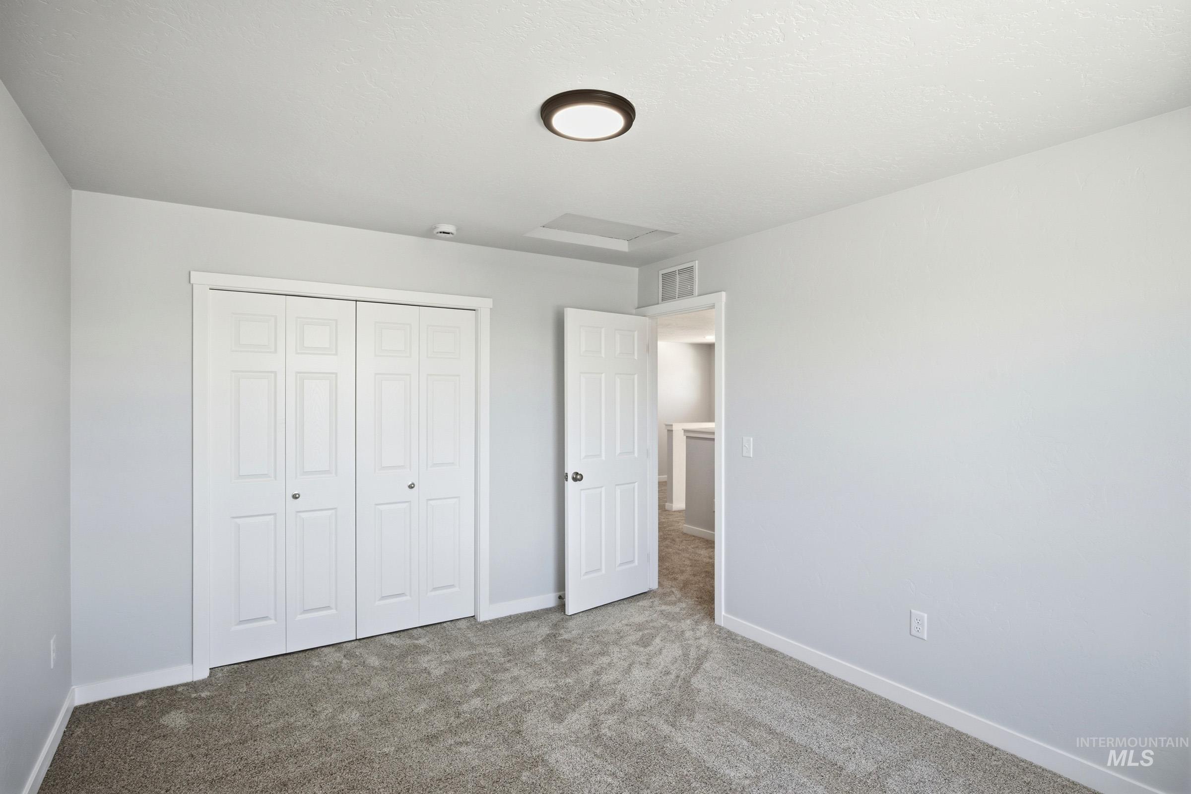 7127 E Marble Springs Dr, Nampa, Idaho 83687, 5 Bedrooms, 3 Bathrooms, Residential For Sale, Price $539,990, 98986270