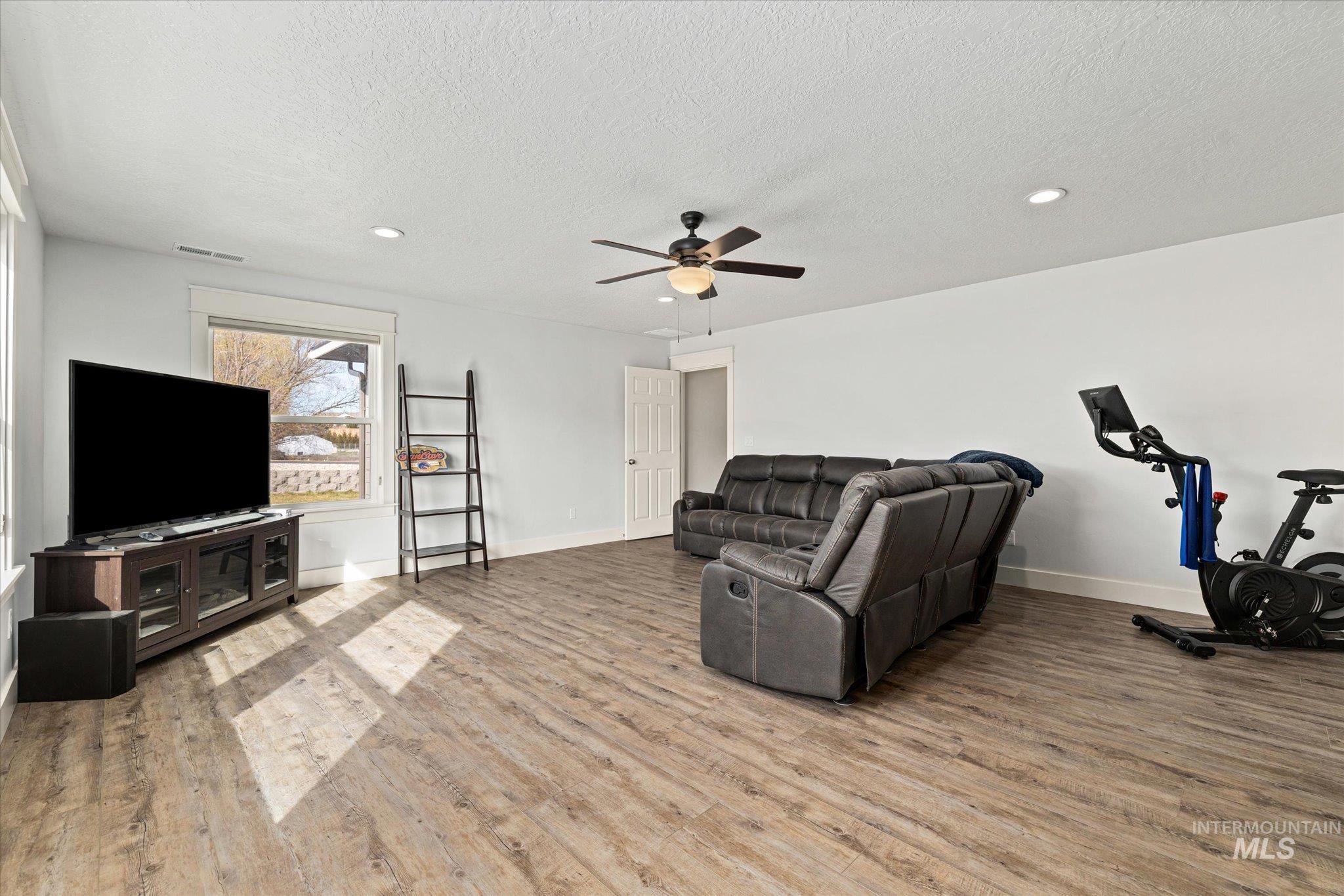 26138 Libby Lane, Middleton, Idaho 83644, 3 Bedrooms, 2 Bathrooms, Residential For Sale, Price $1,059,000, 98986273