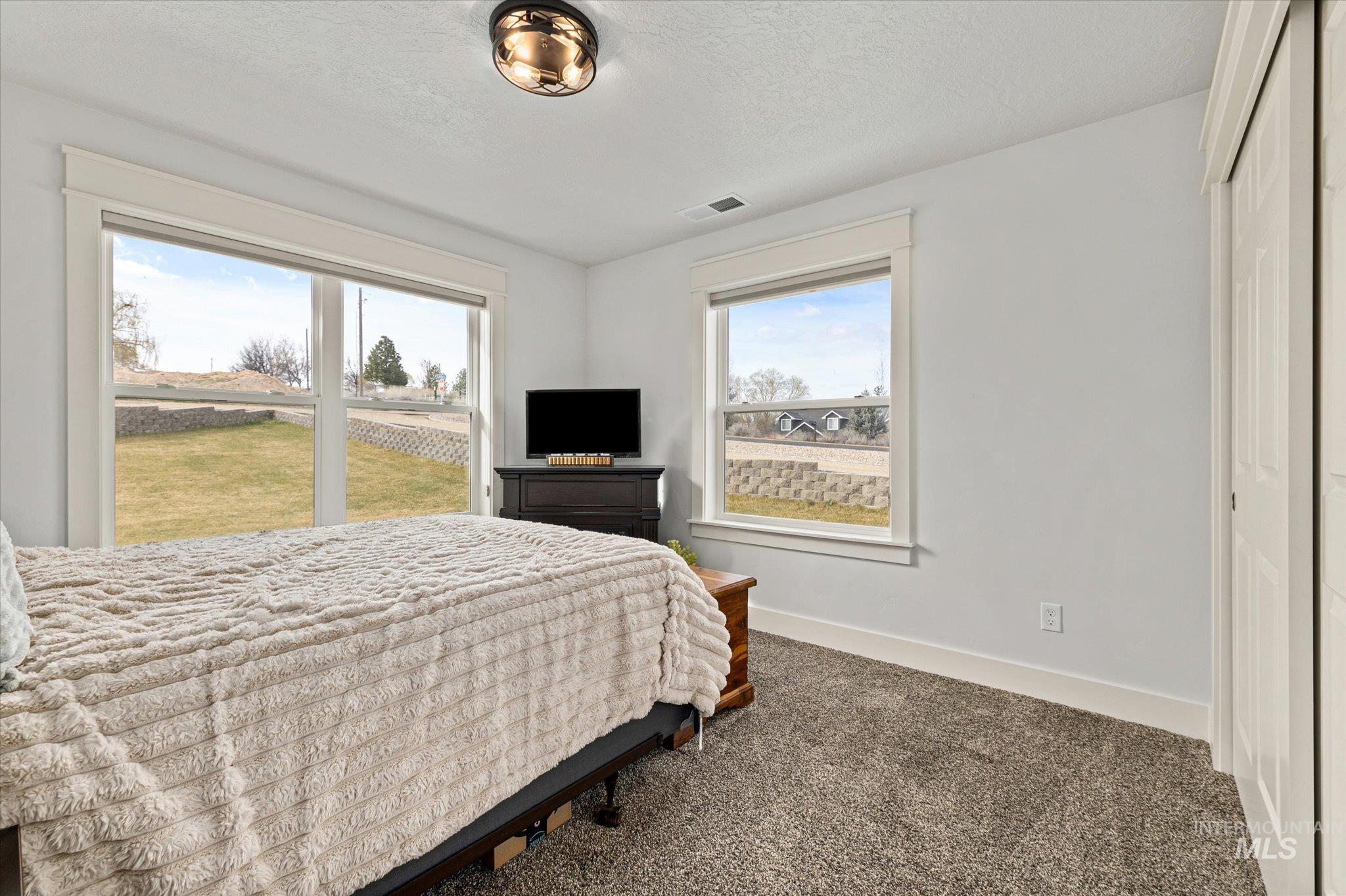 26138 Libby Lane, Middleton, Idaho 83644, 3 Bedrooms, 2 Bathrooms, Residential For Sale, Price $1,059,000, 98986273