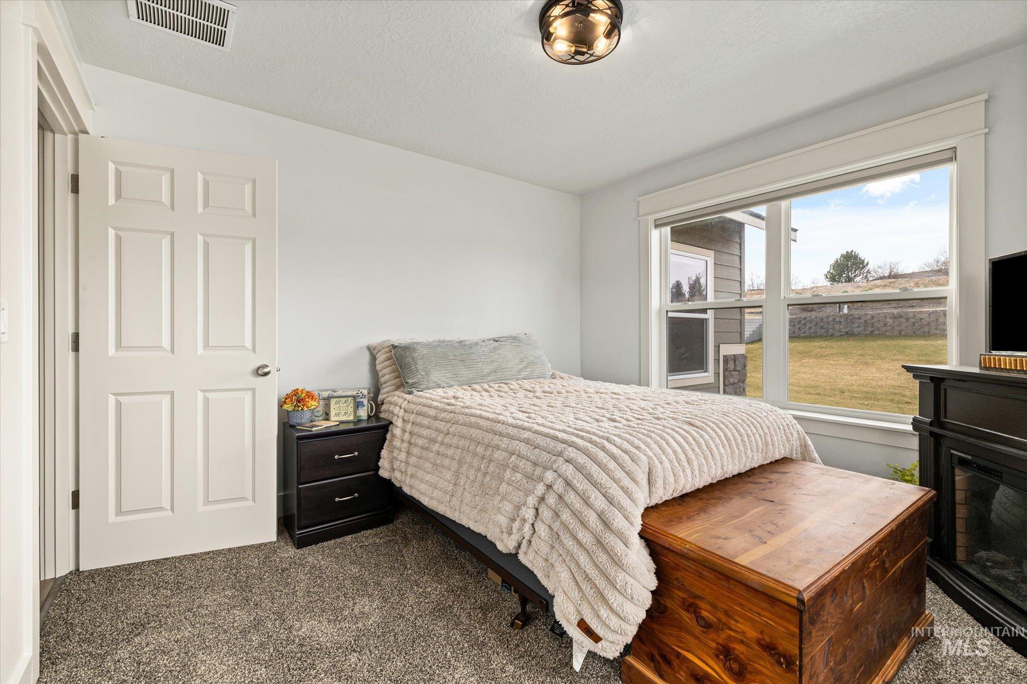 26138 Libby Lane, Middleton, Idaho 83644, 3 Bedrooms, 2 Bathrooms, Residential For Sale, Price $1,059,000, 98986273